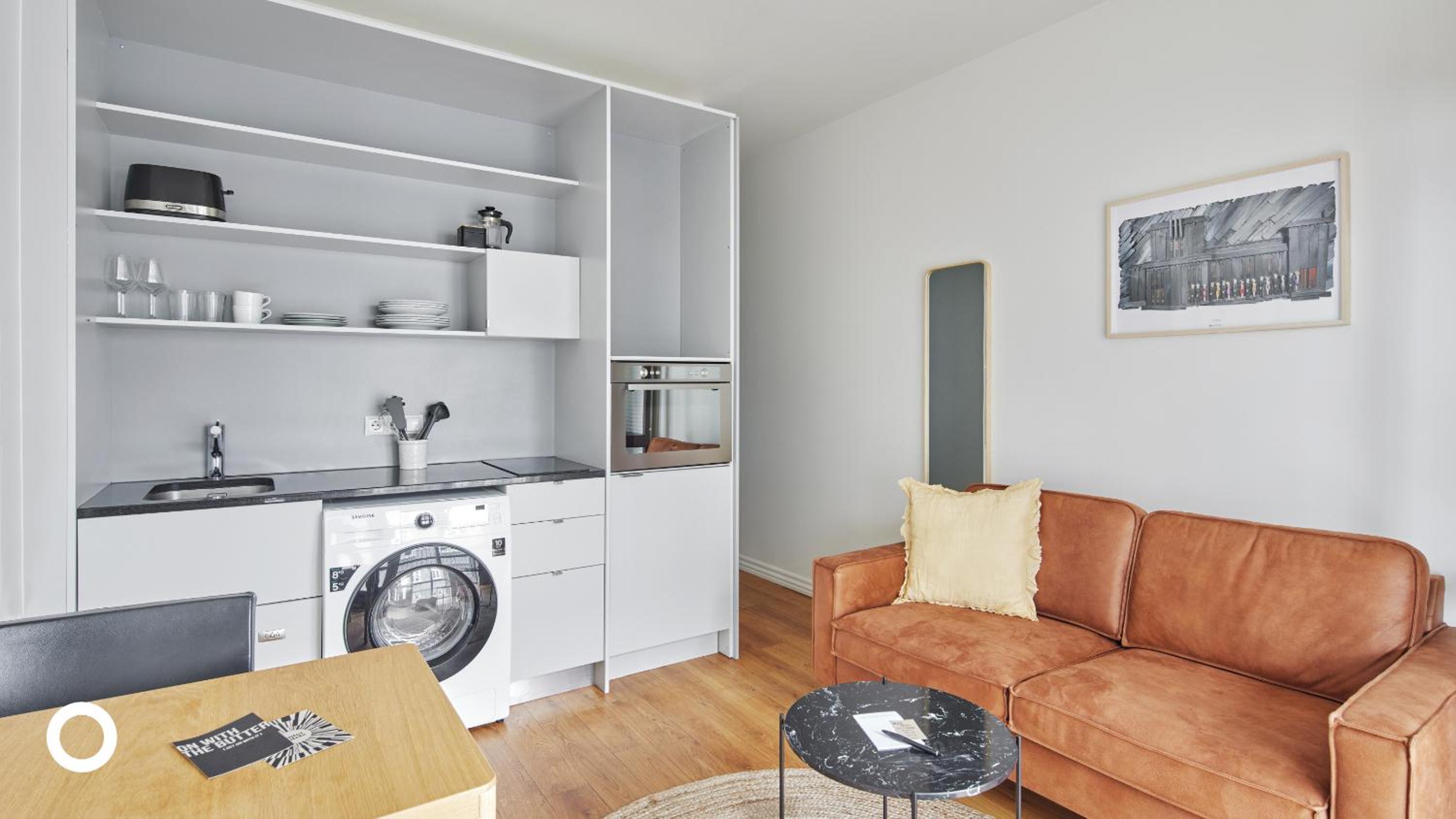 One Bedroom Apartment - Photo 5