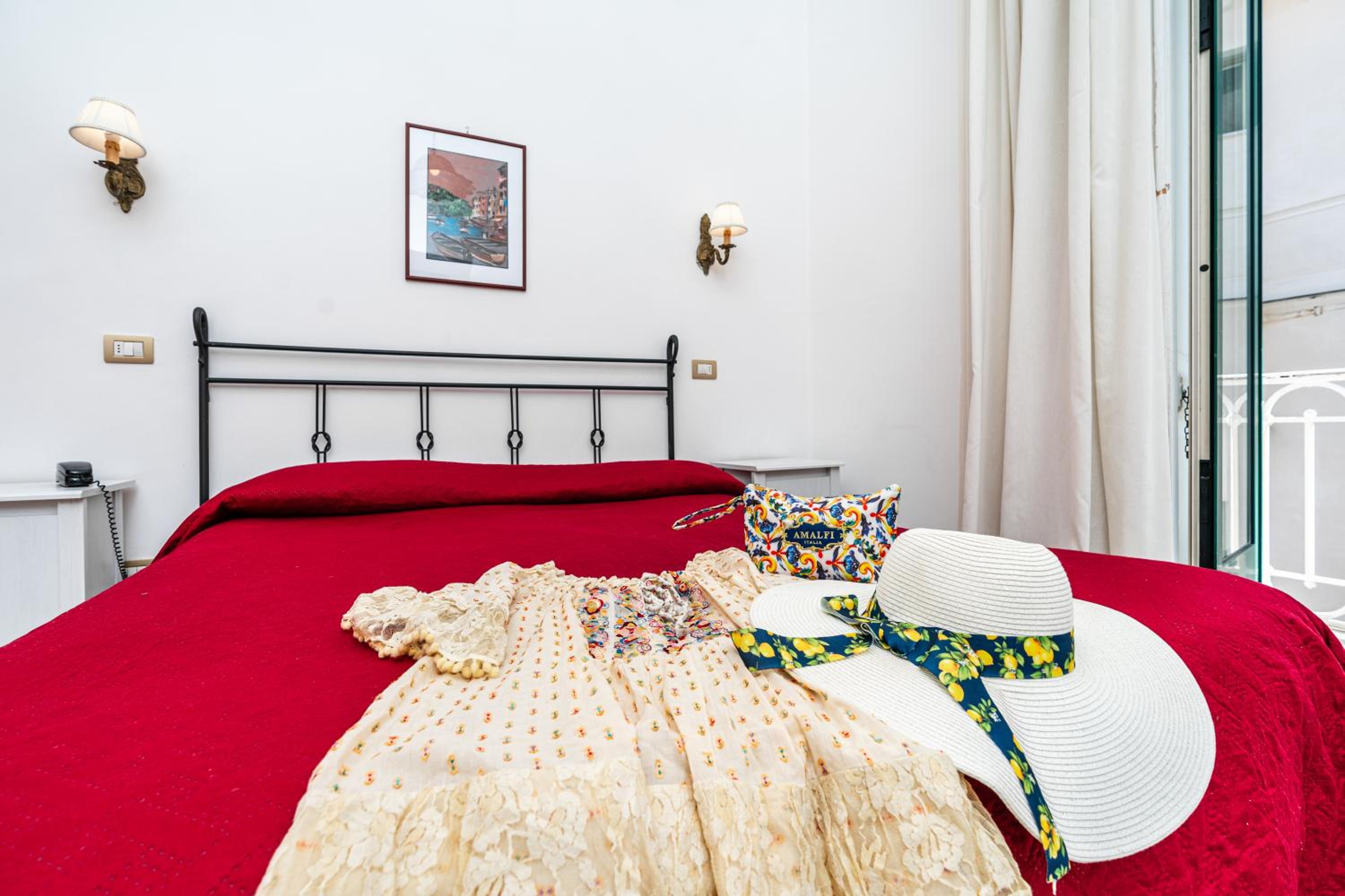 Double Room - Photo 20