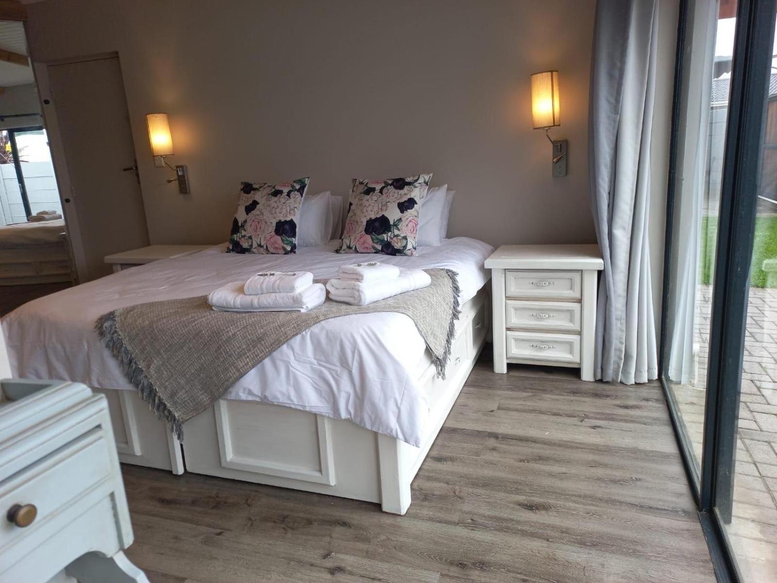 Luxury King Room photo 1