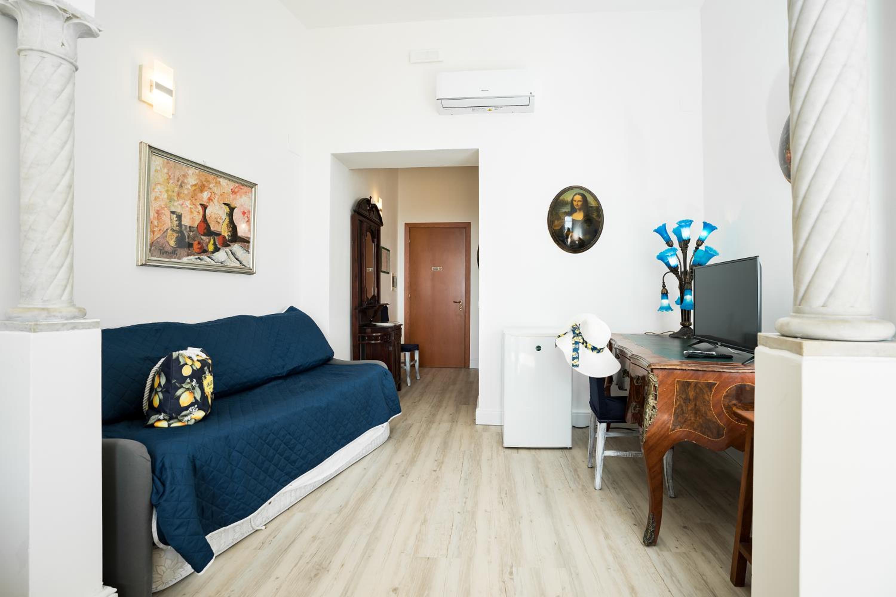 Junior Suite - Photo 21