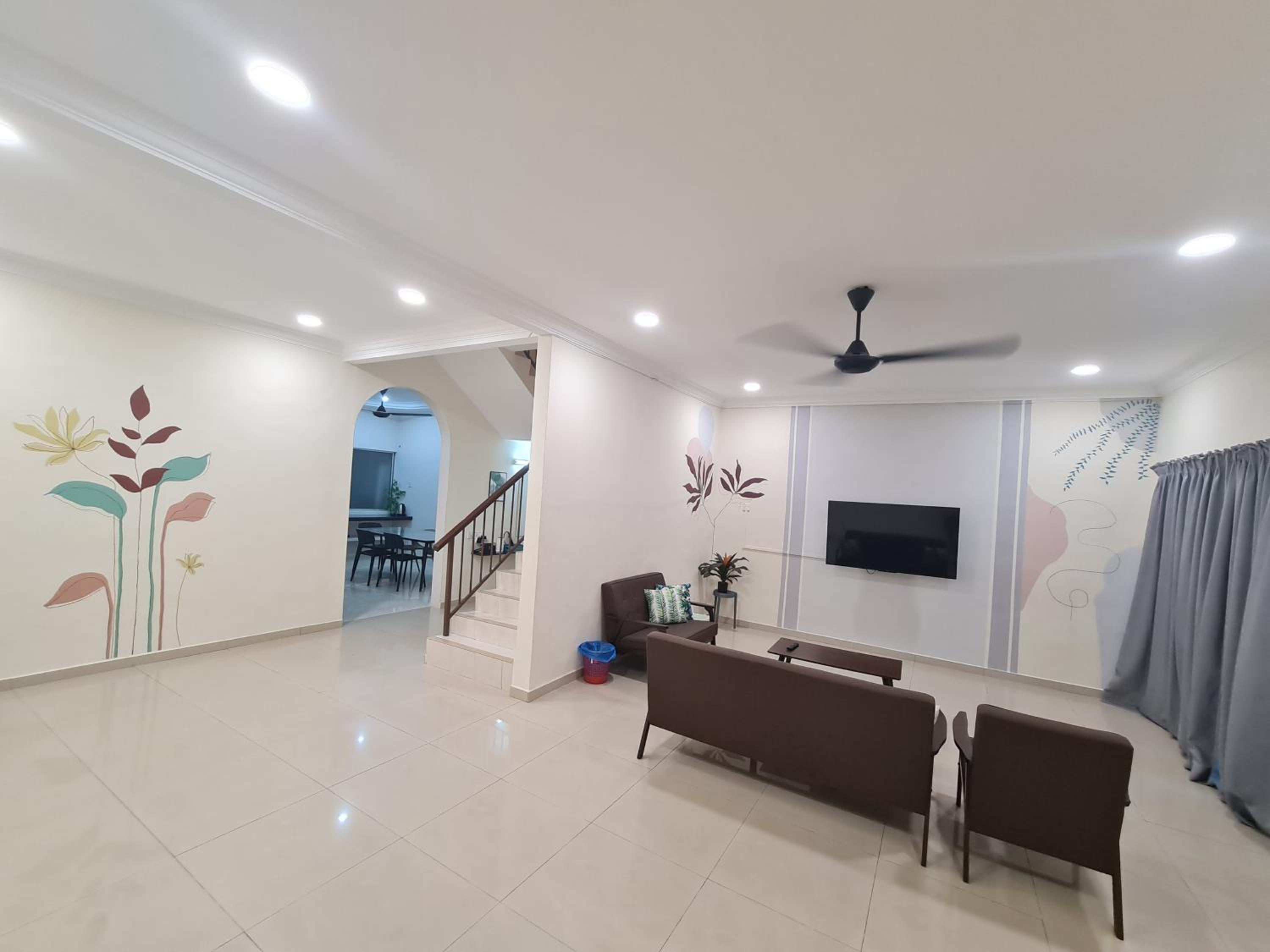 Four-Bedroom House photo 1
