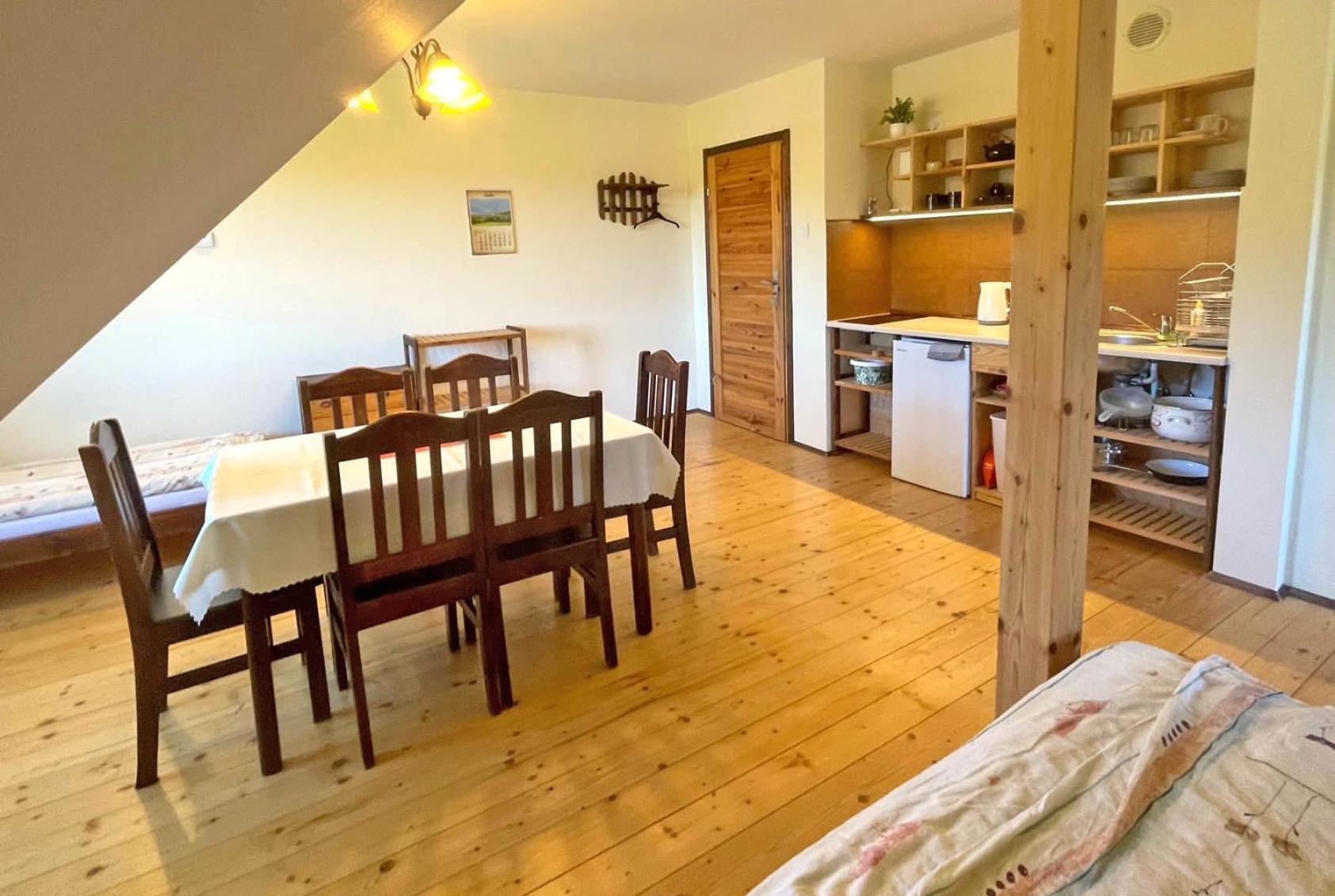 Family Room - Photo 15