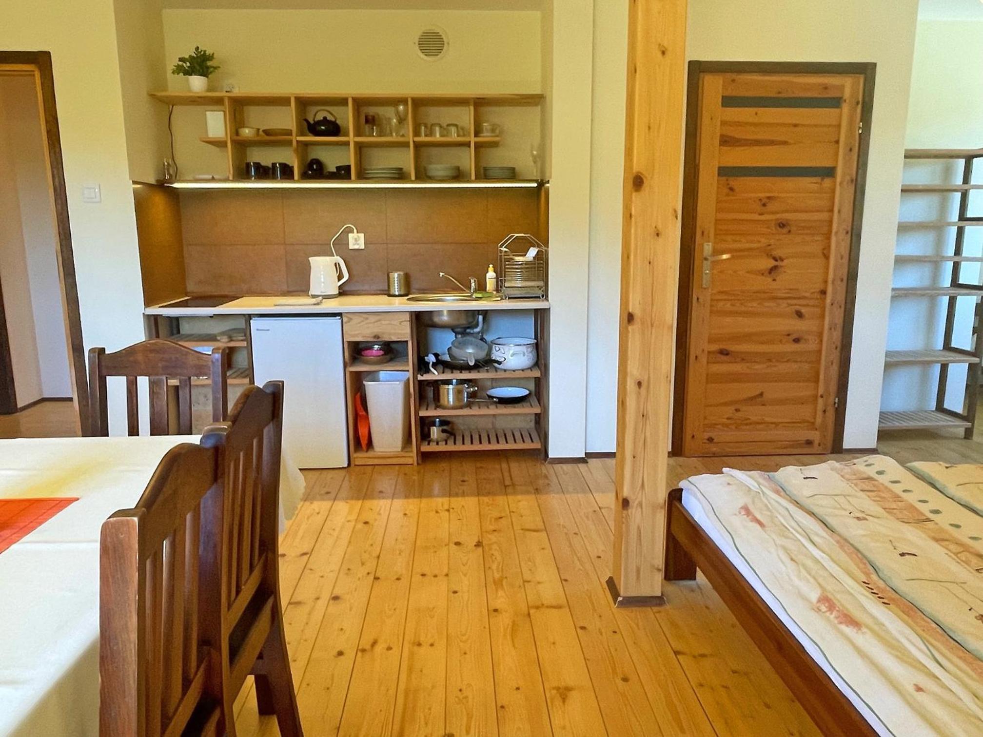 Family Room - Photo 2