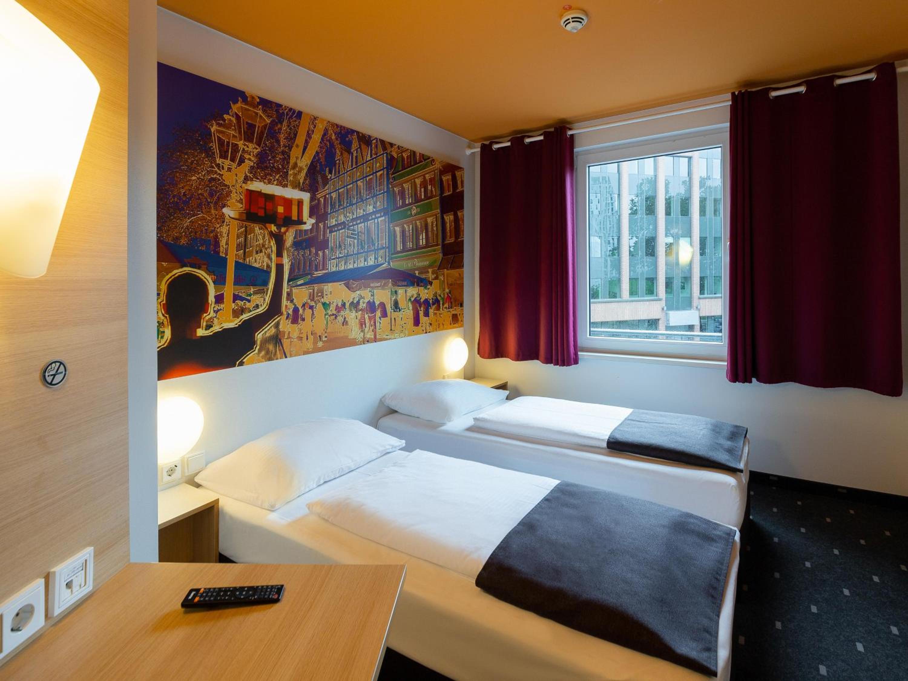 Twin Room - Photo 3