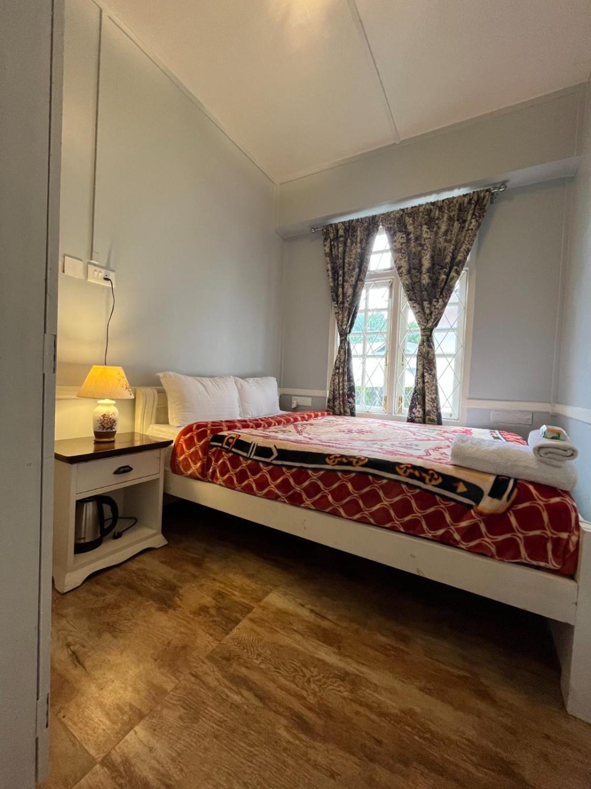 Single Room photo 1