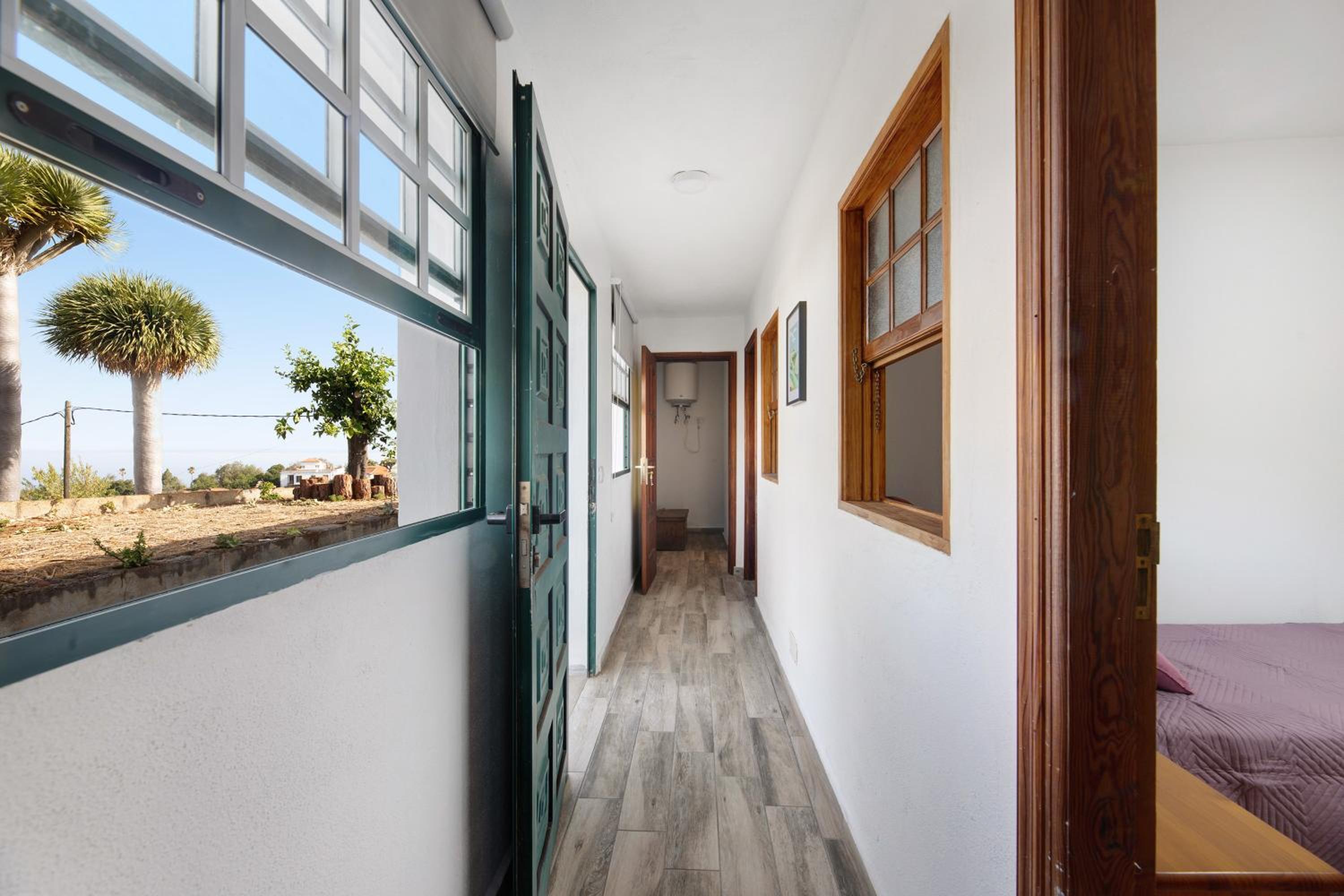 Two-Bedroom House photo 2
