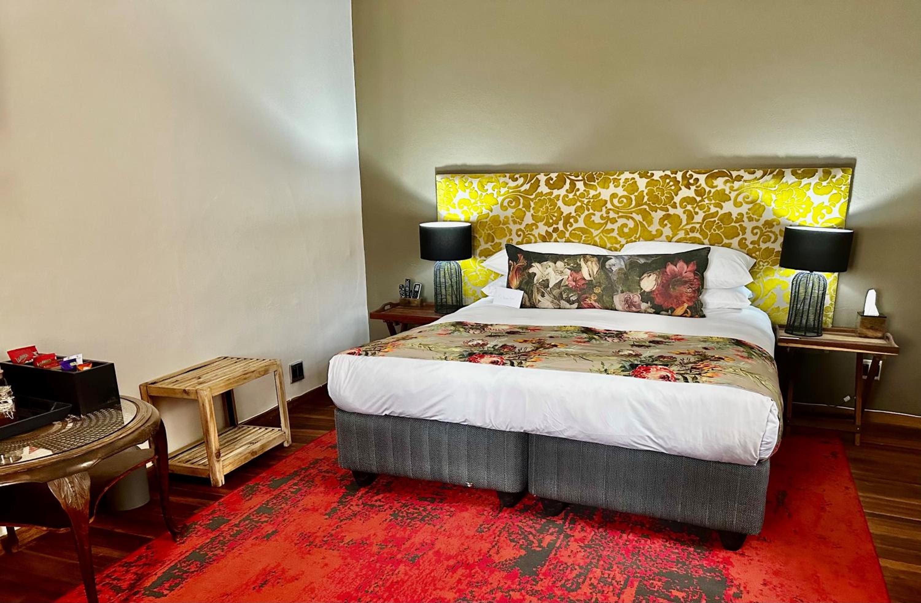 Basic Twin Room photo 1
