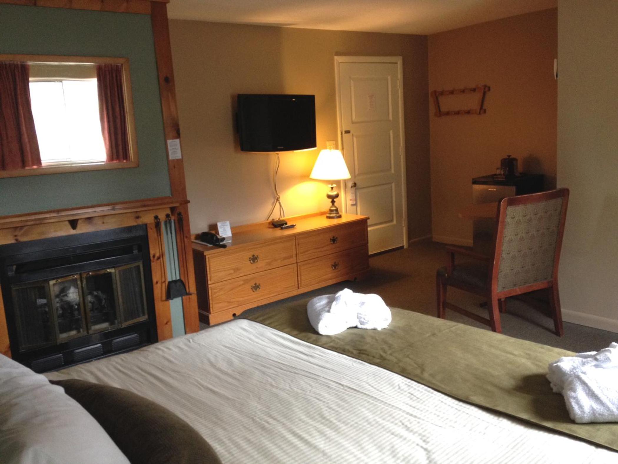 Deluxe King Room photo 2