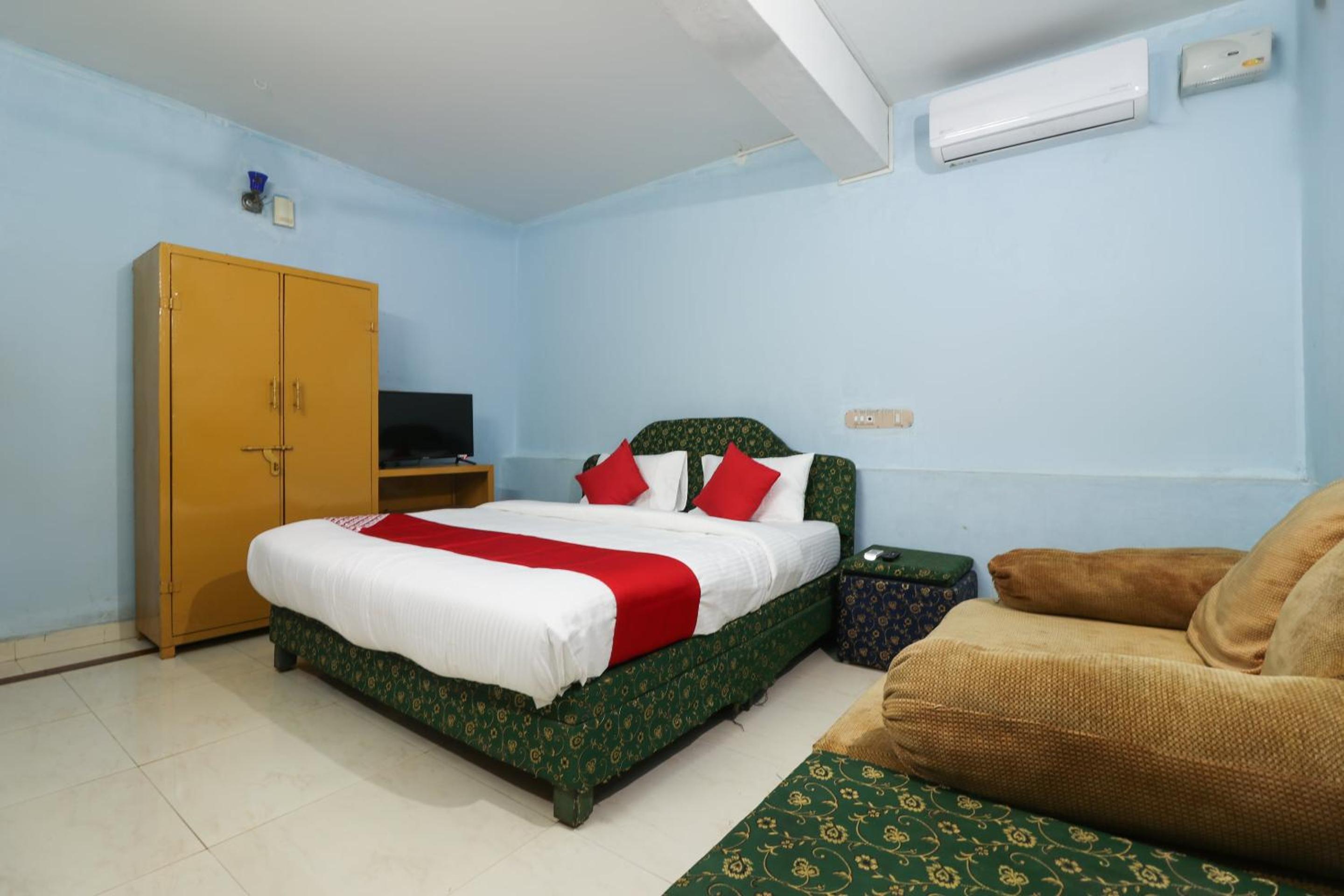 Classic Triple Room