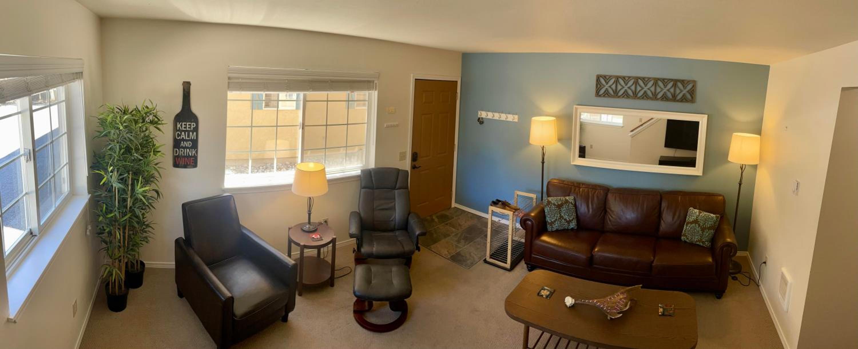 Two-Bedroom Townhouse photo 1