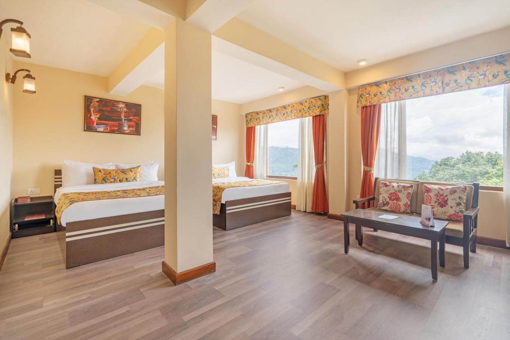 Family Room with View - Photo 15