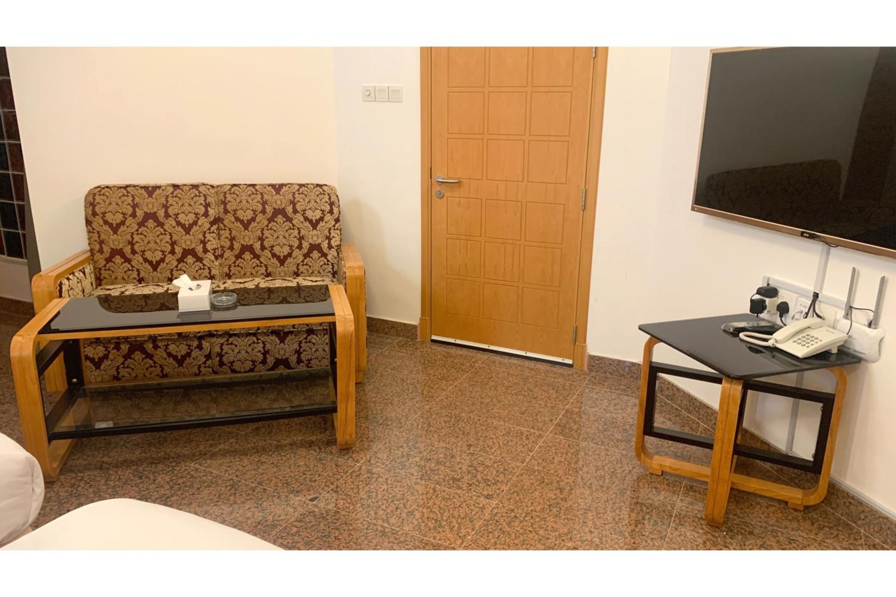 Deluxe Twin Room photo 2