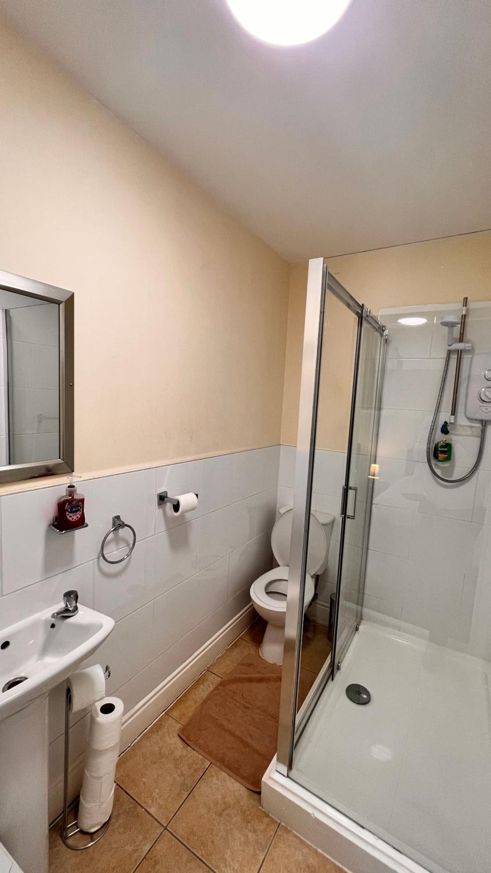 Triple Room with Shower - Photo 7