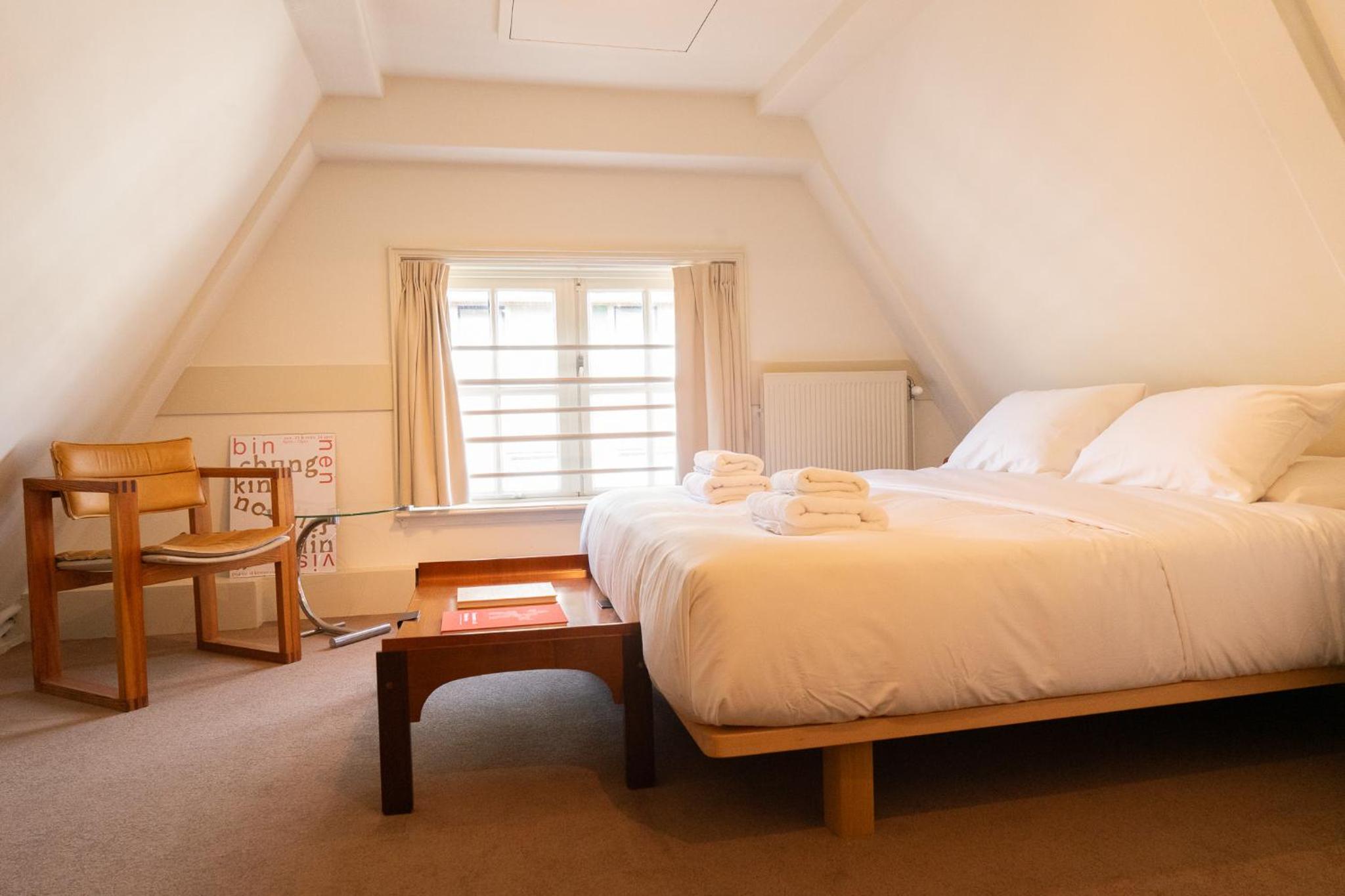 Large Double Room photo 2