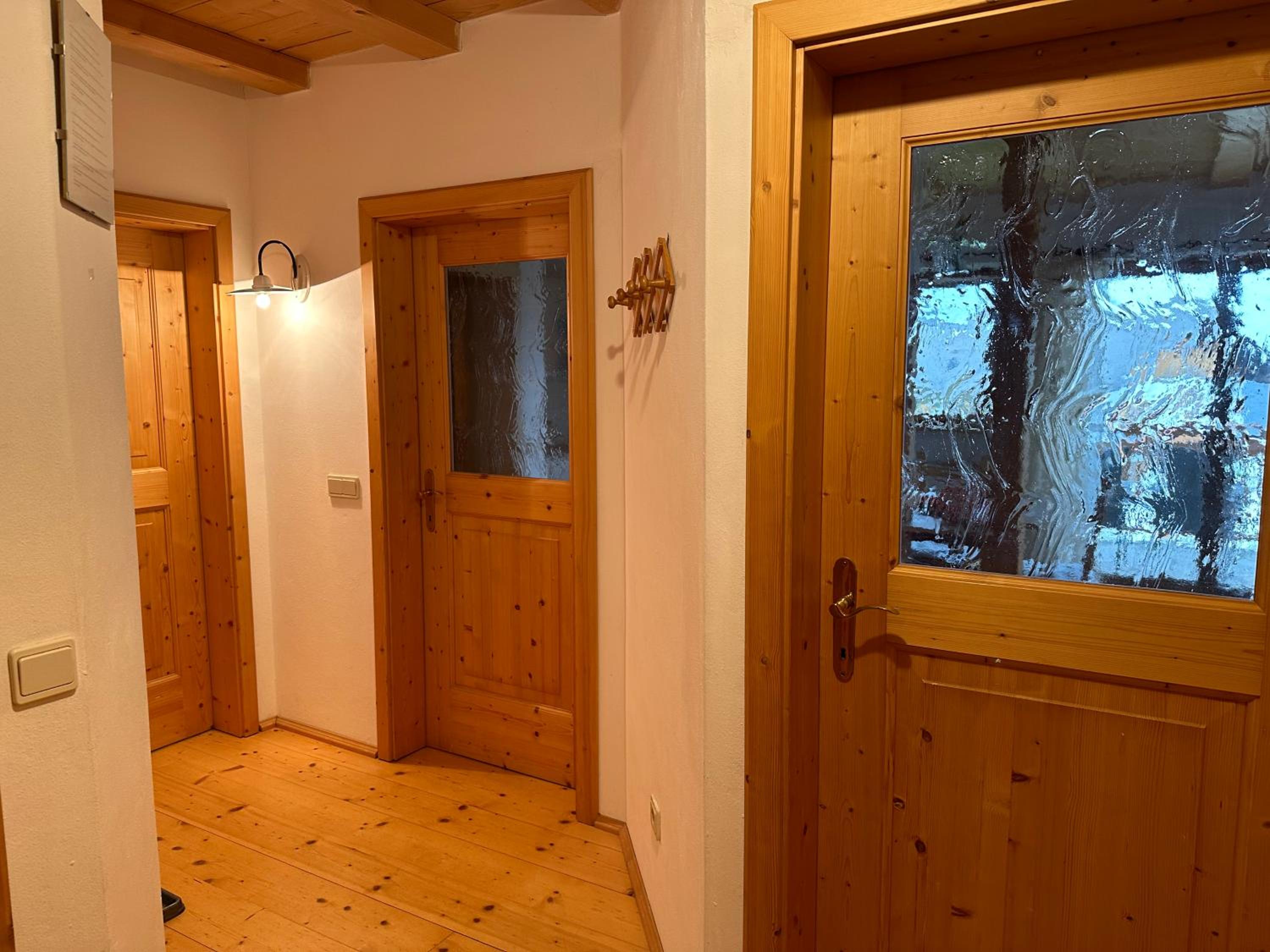 Two-Bedroom Apartment (3-4 Adults) photo 1