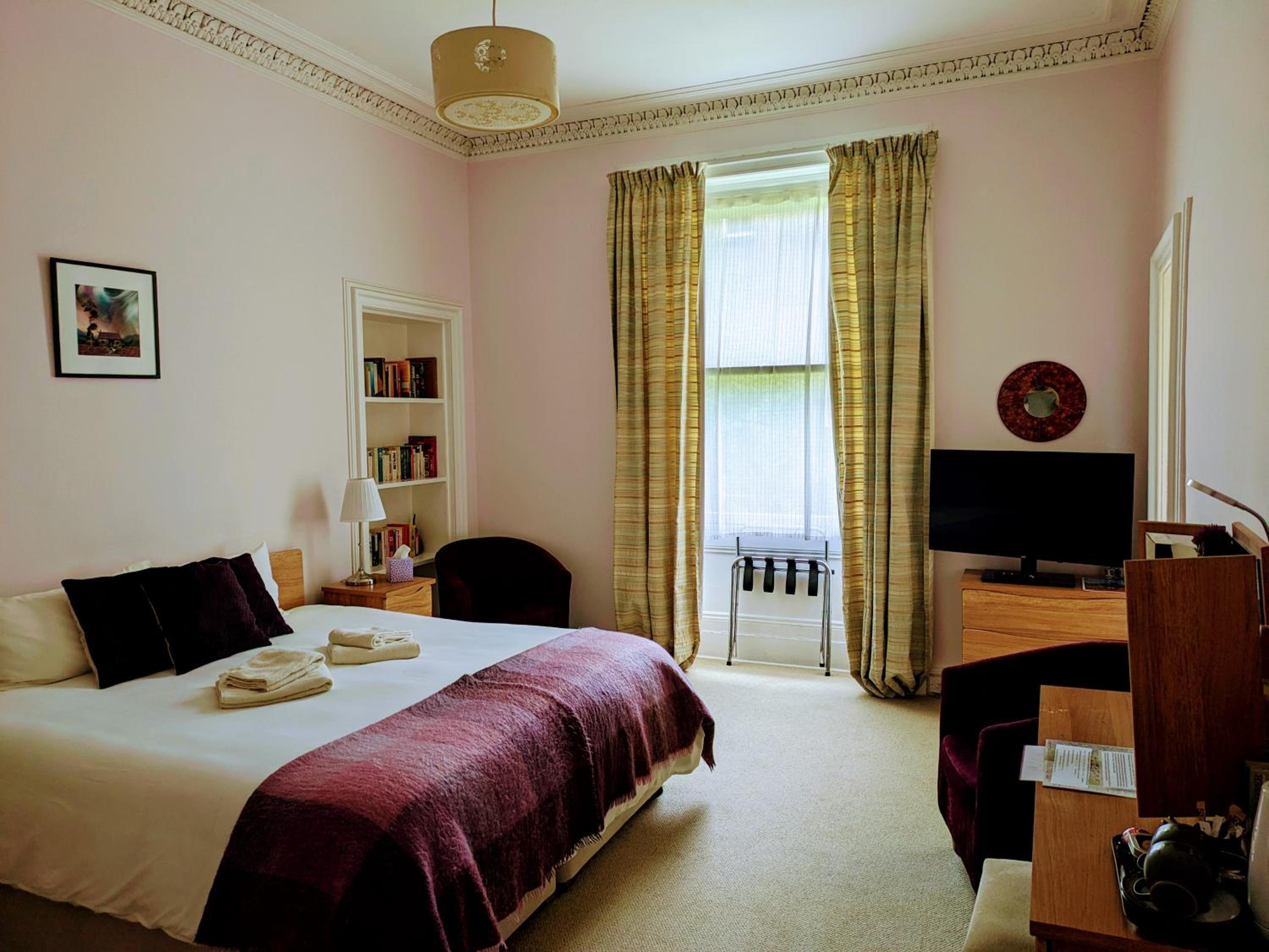 Large Double or Twin Room