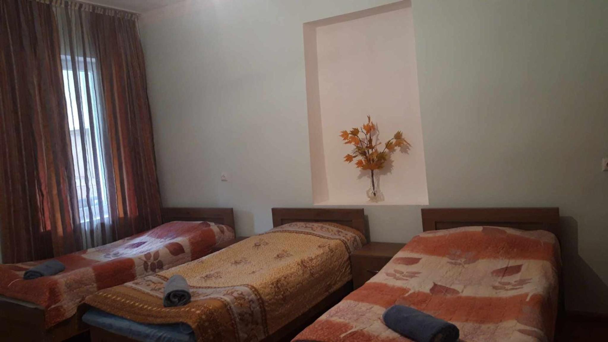Basic Triple Room