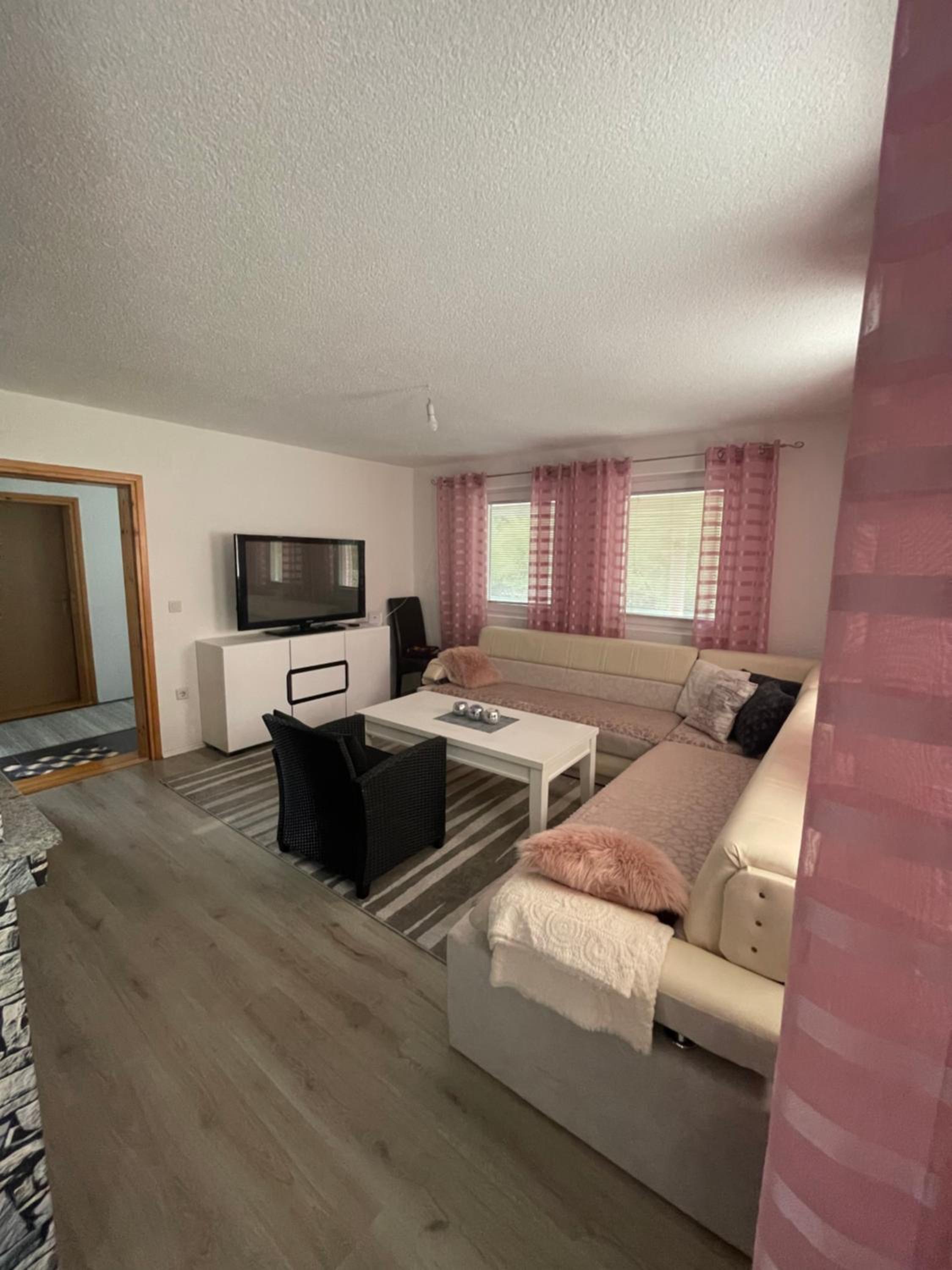 Three-Bedroom Apartment photo 2