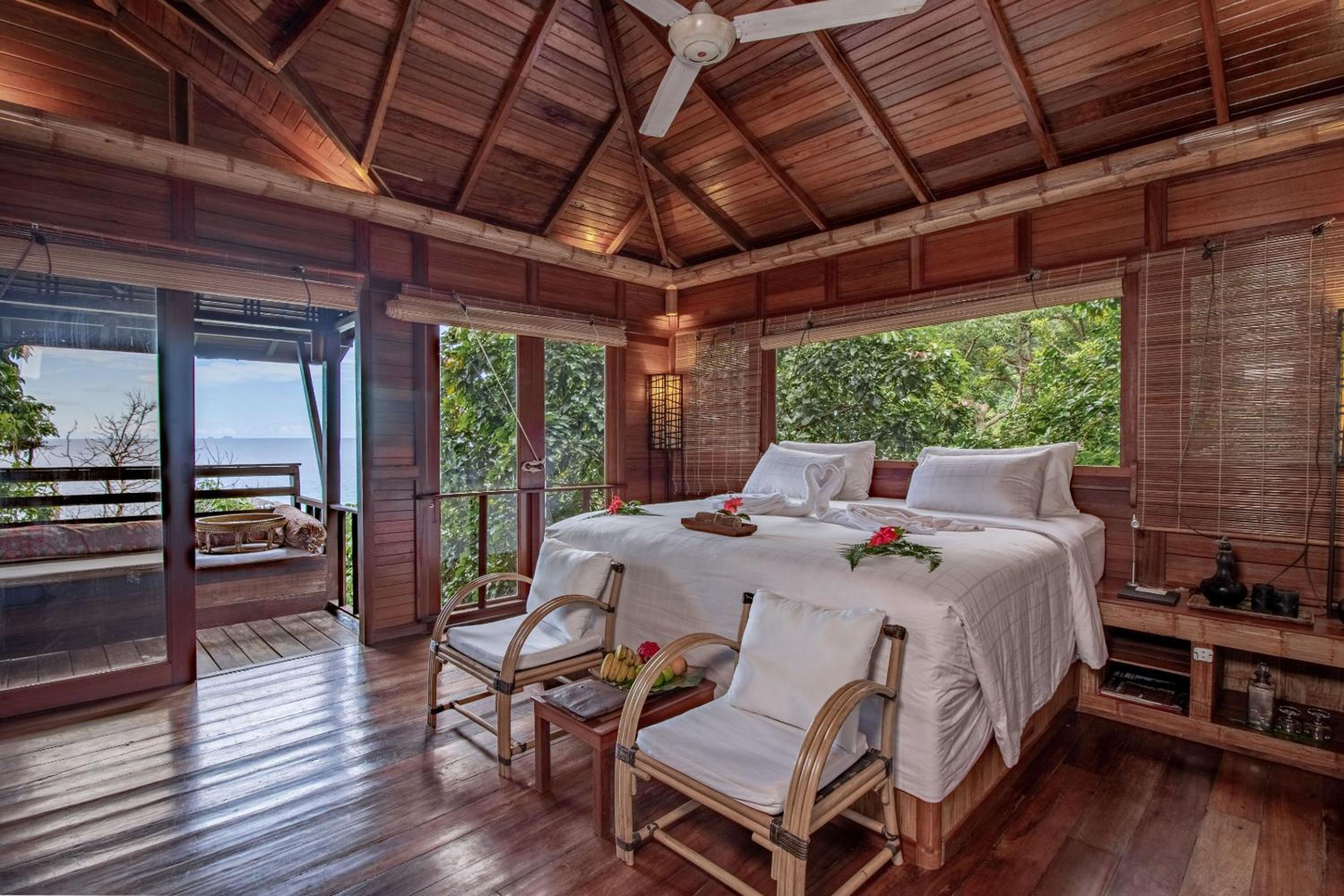 Seacliff Chalet (with Balcony and Sea View) - Photo 2