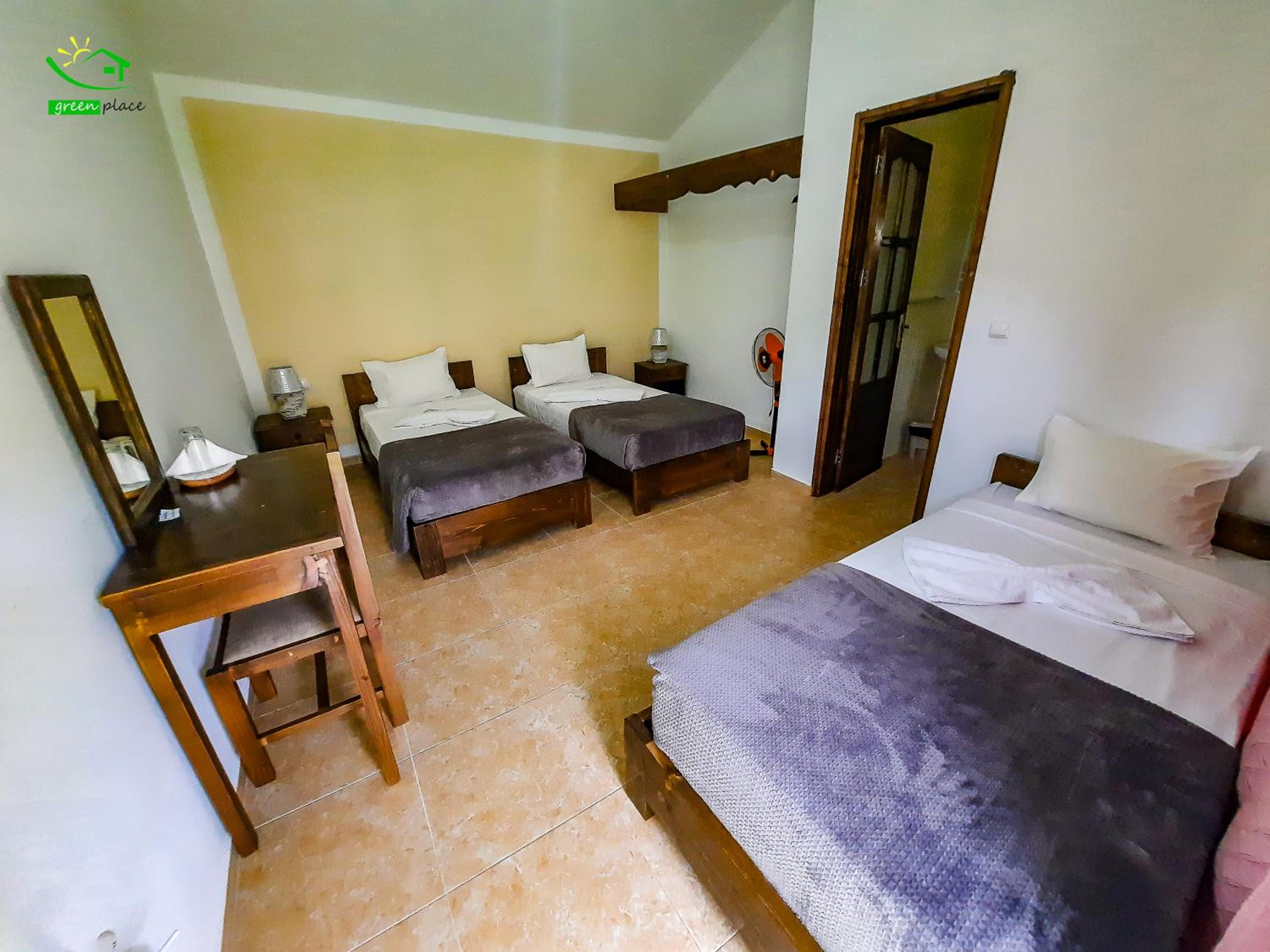 Triple Room photo 1