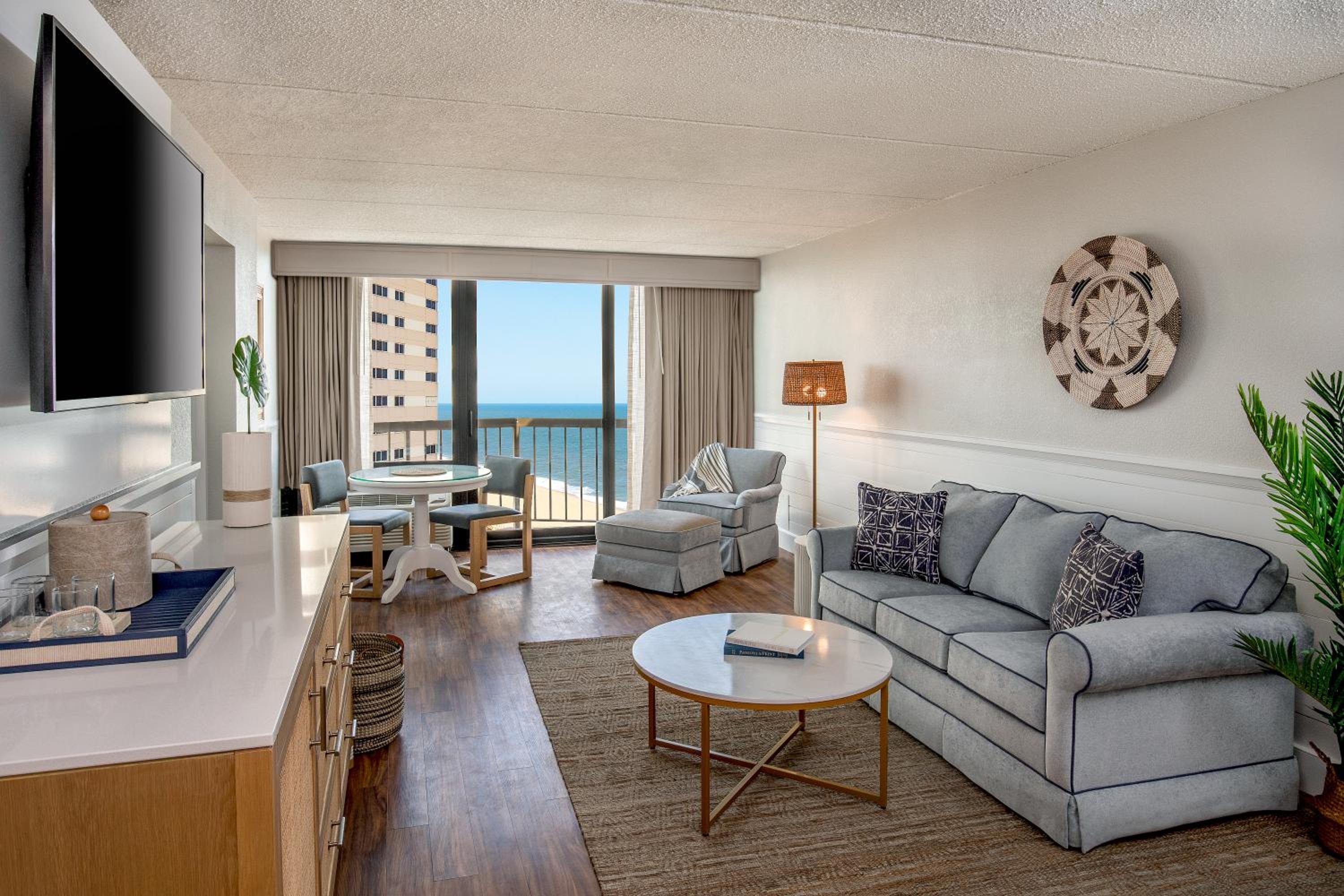 Premium Ocean View Sunset Suite (KSTE2)
