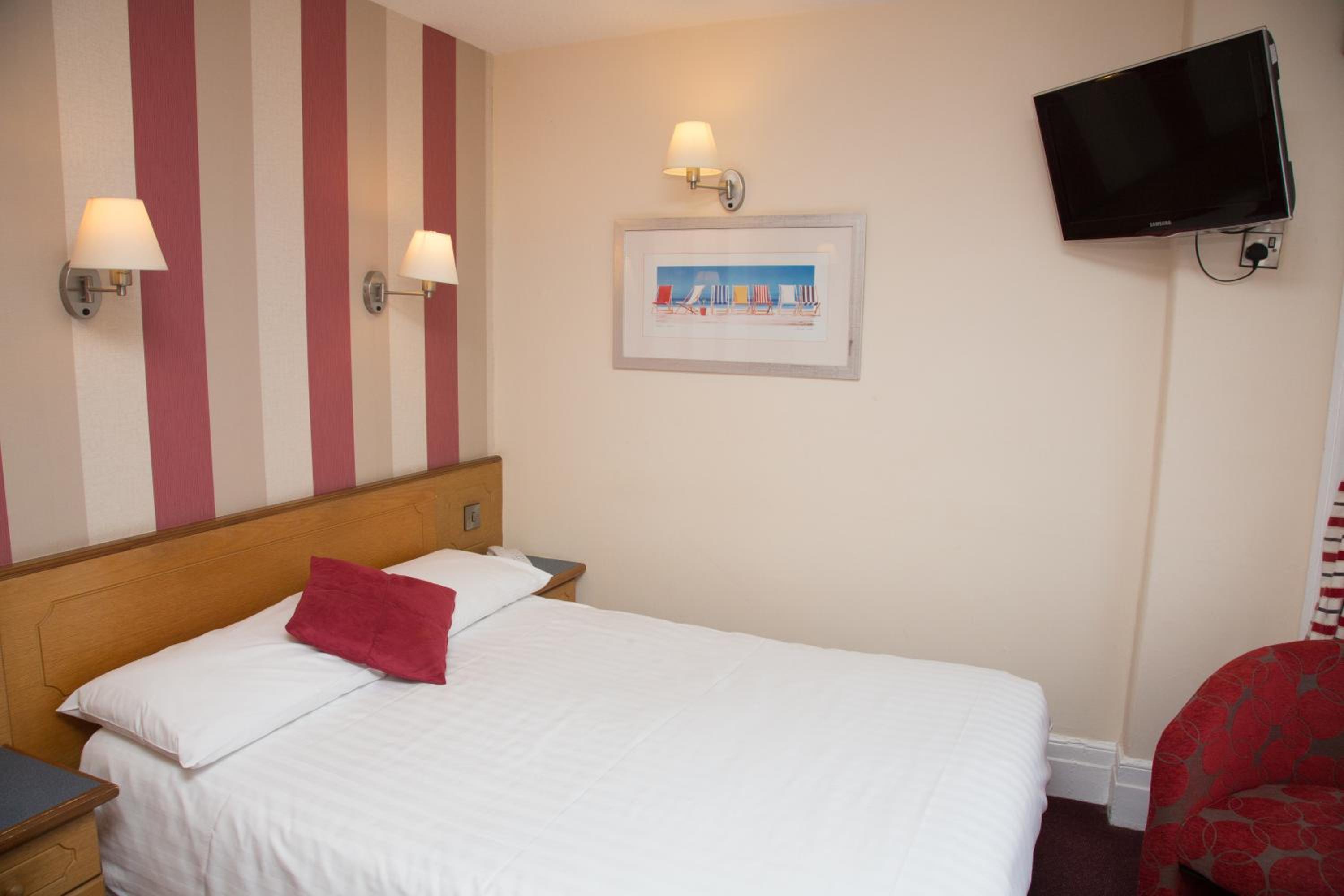 Standard Double Room photo 2