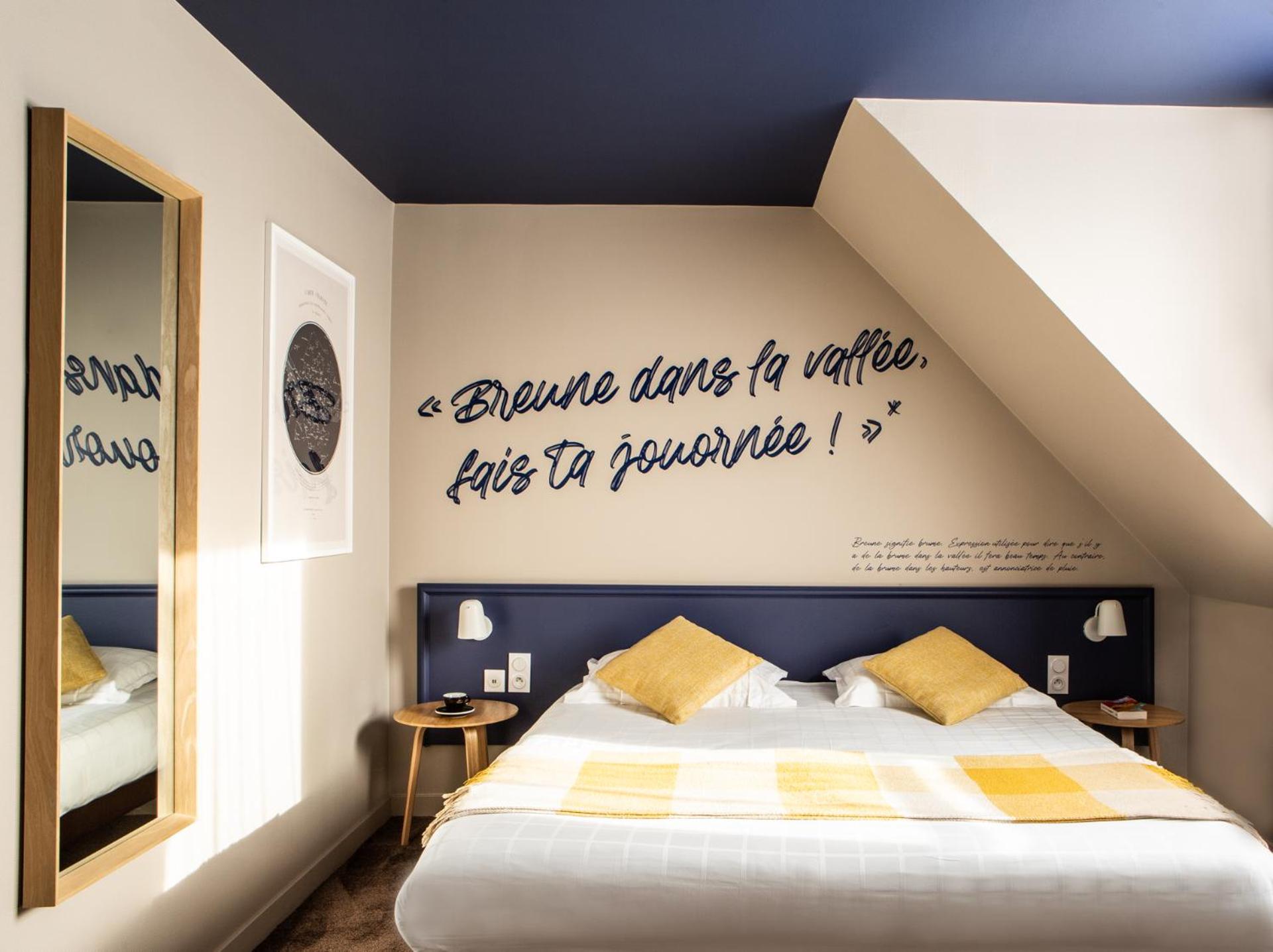 Double Room - Photo 6