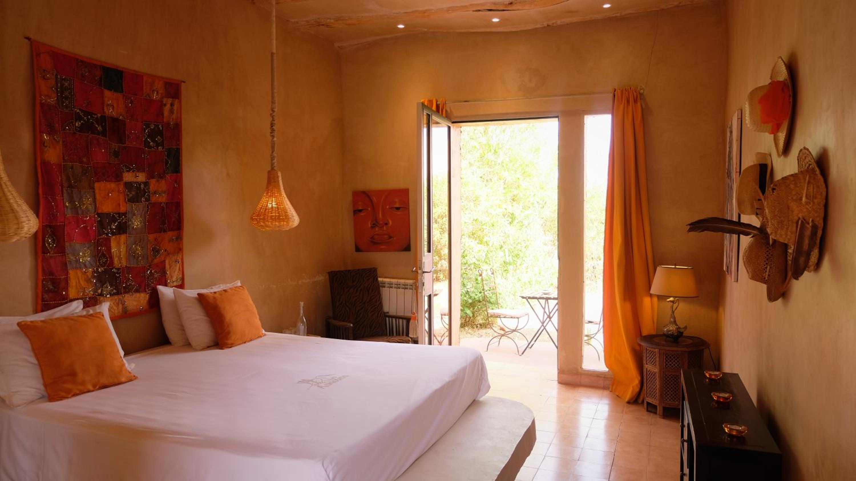 Deluxe Suite - Photo 7