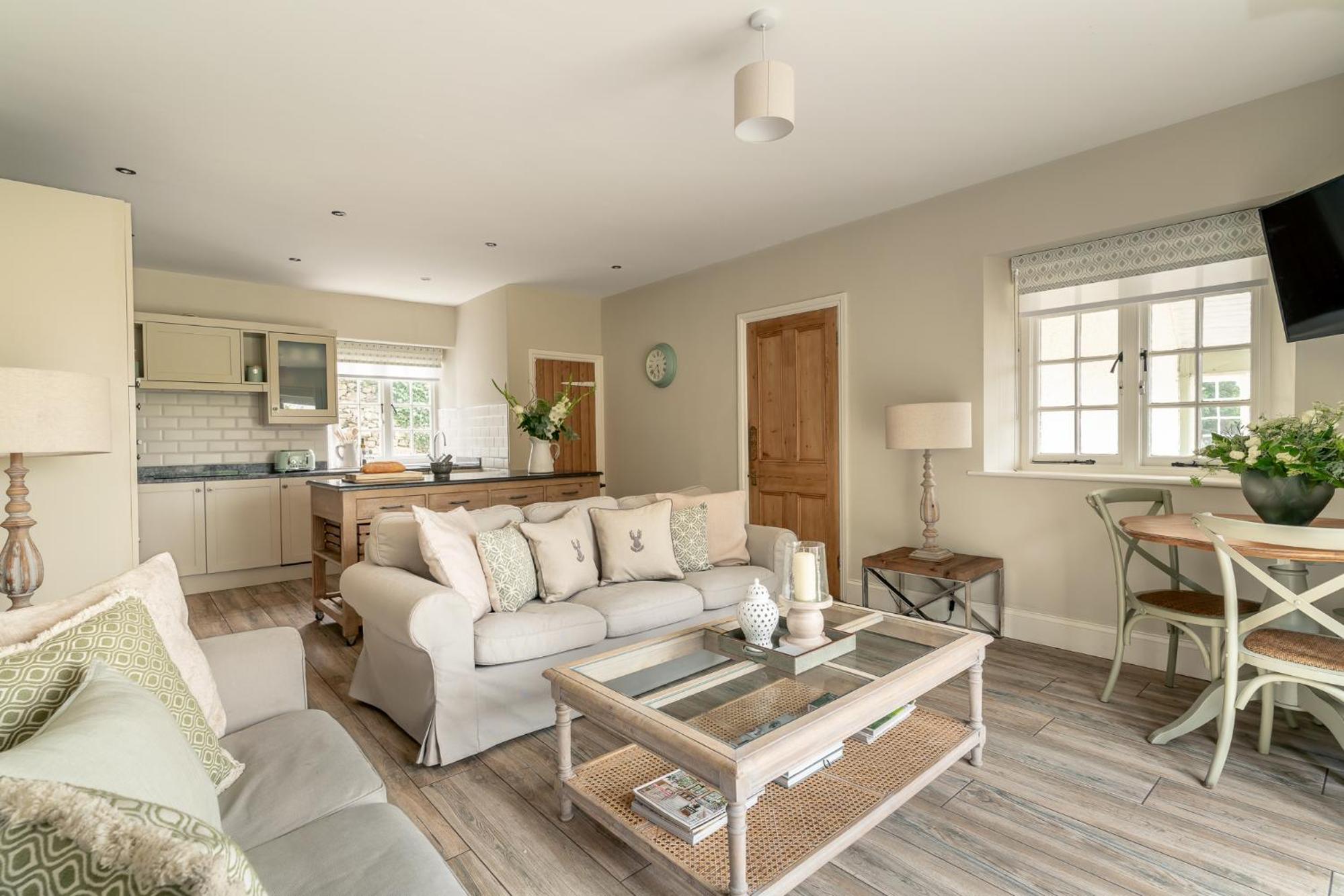 Three-Bedroom House photo 1