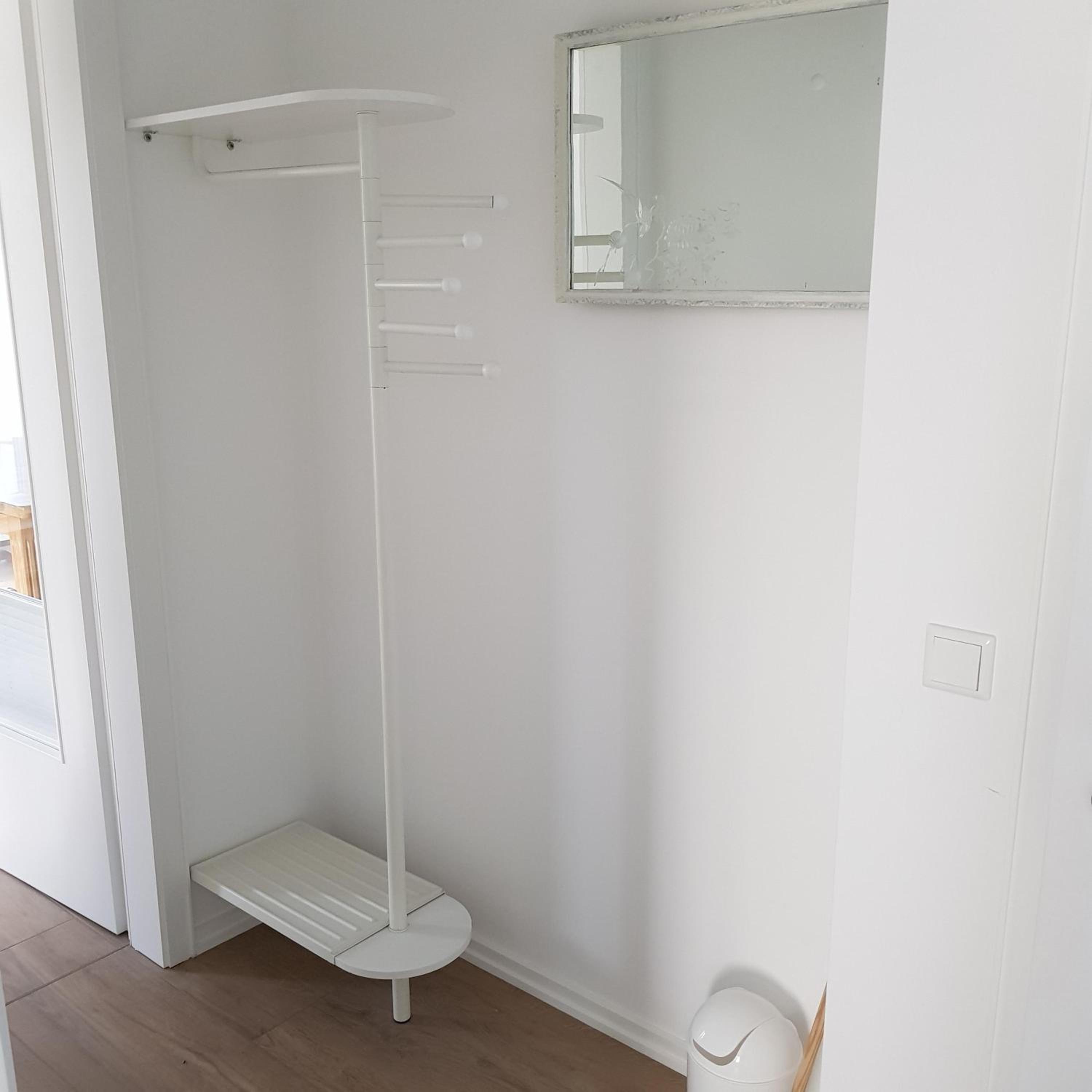 Apartment with Shower photo 3