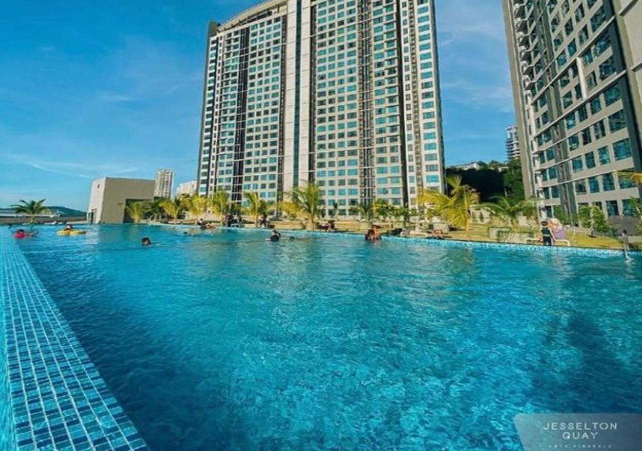 Apartment with Sea View photo 2