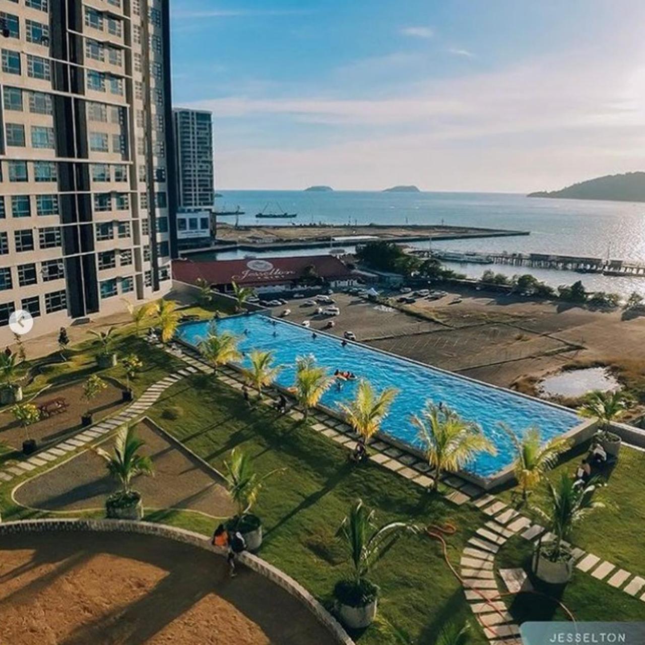 Apartment with Sea View photo 3