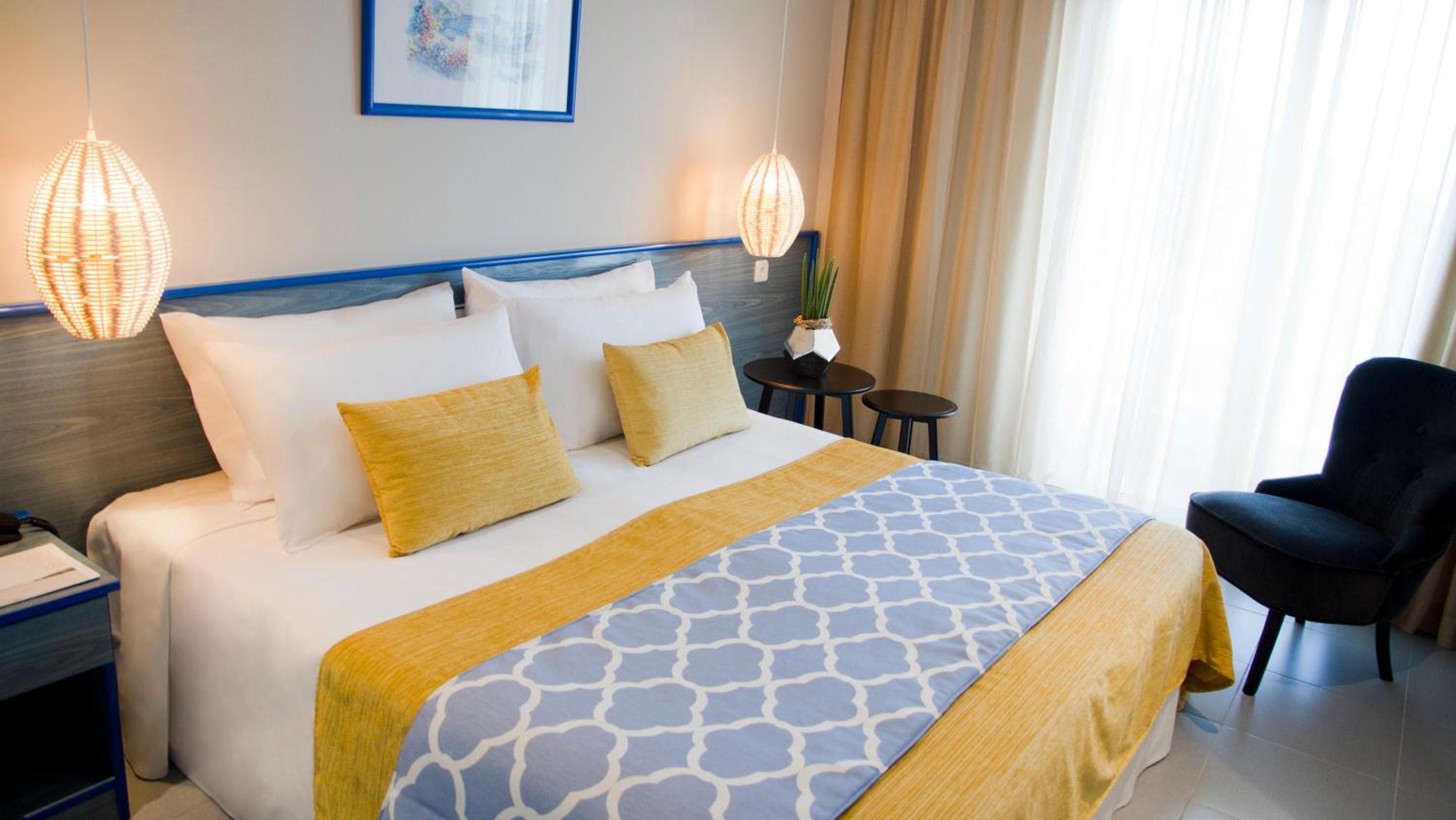 Twin Room - Photo 1