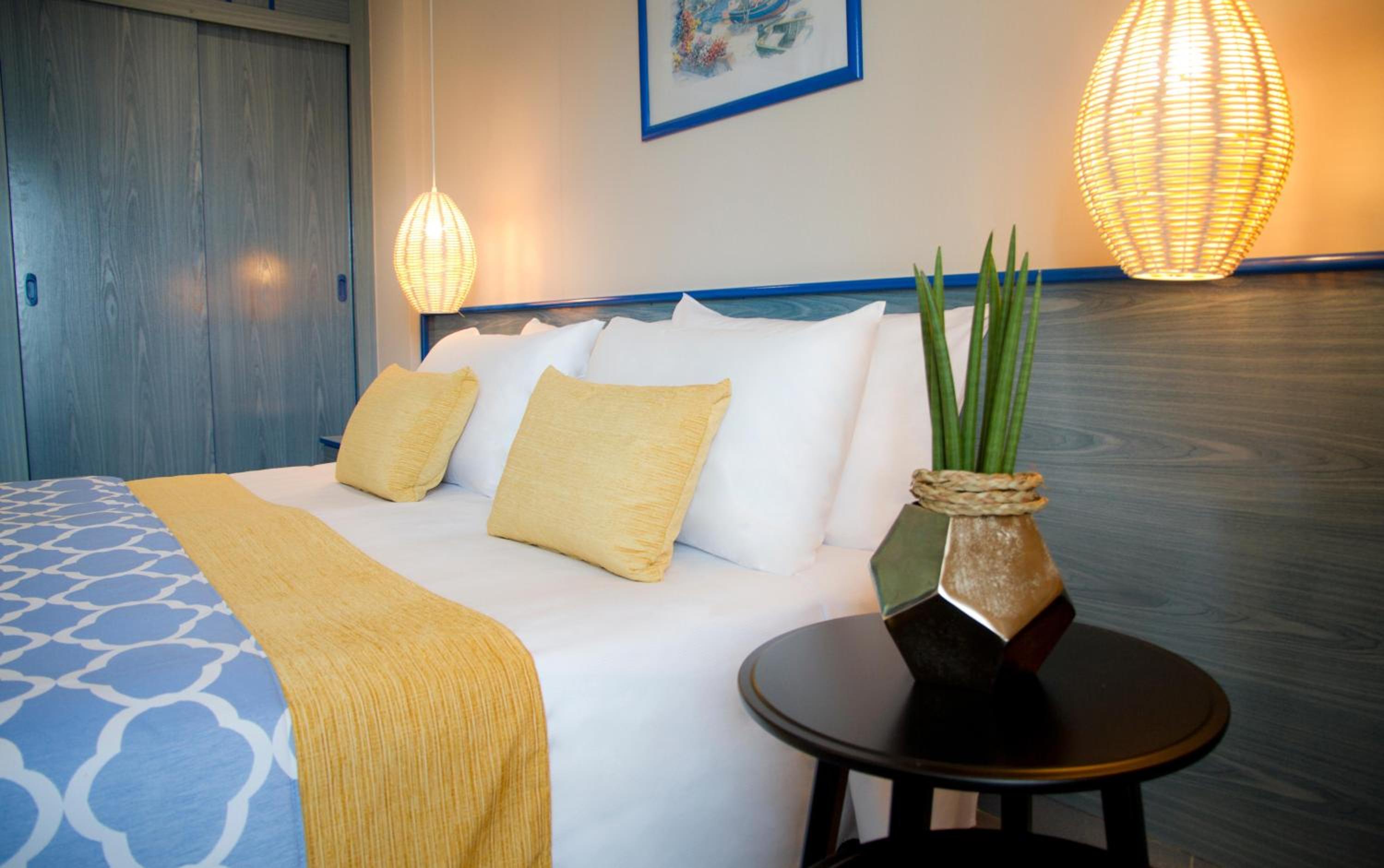 Twin Room - Photo 3