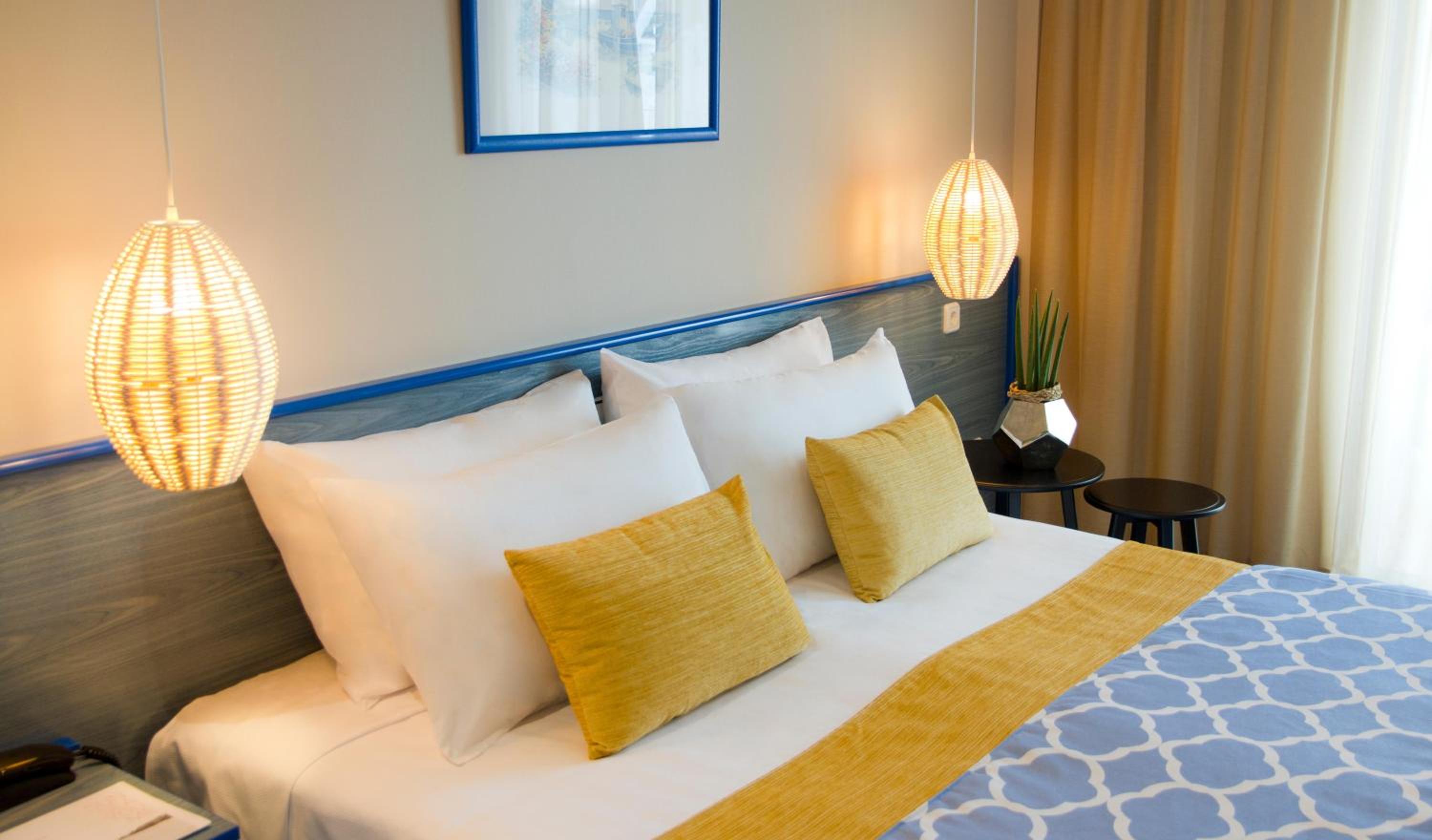 Twin Room - Photo 5
