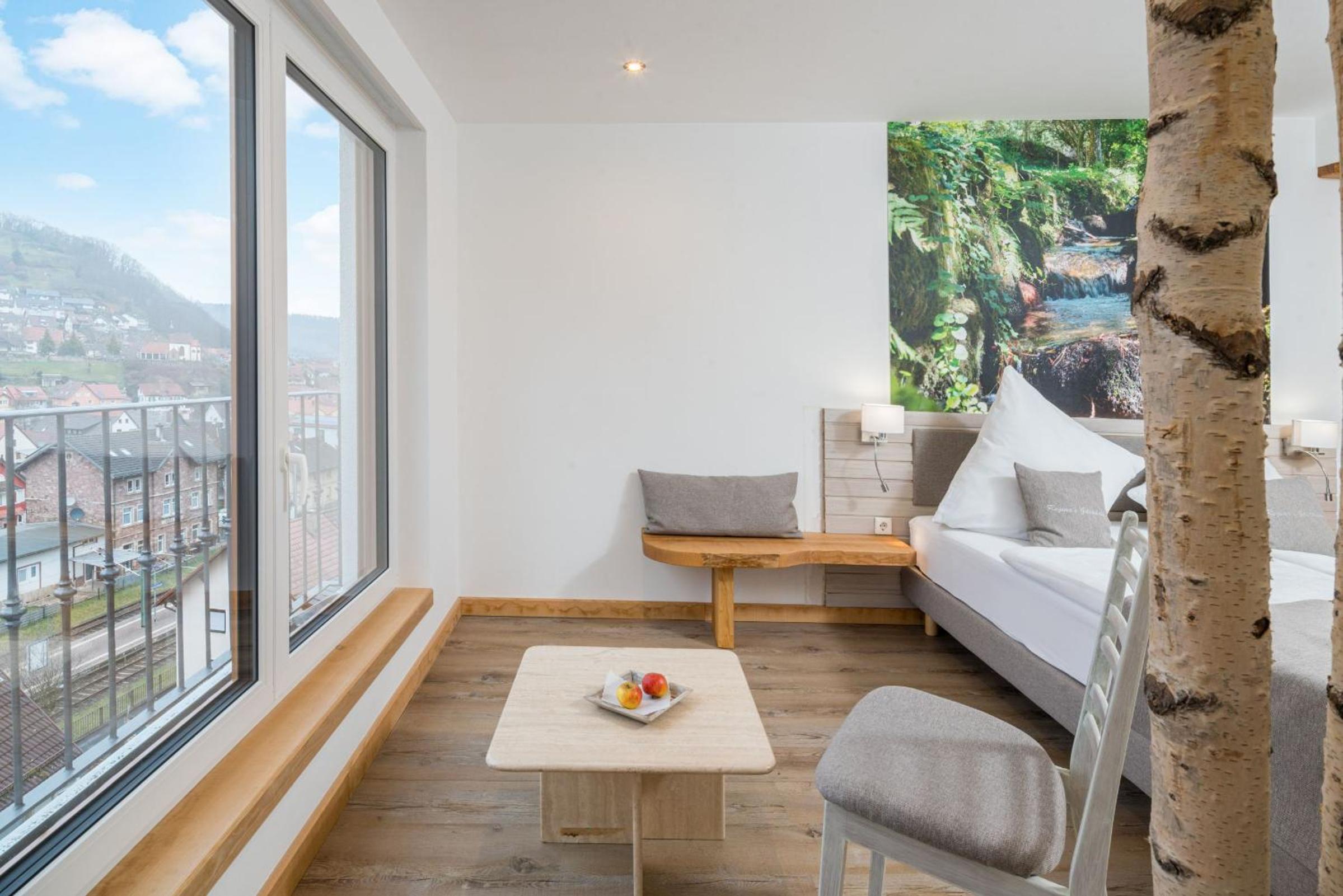 One-Bedroom Apartment with Garden View photo 3