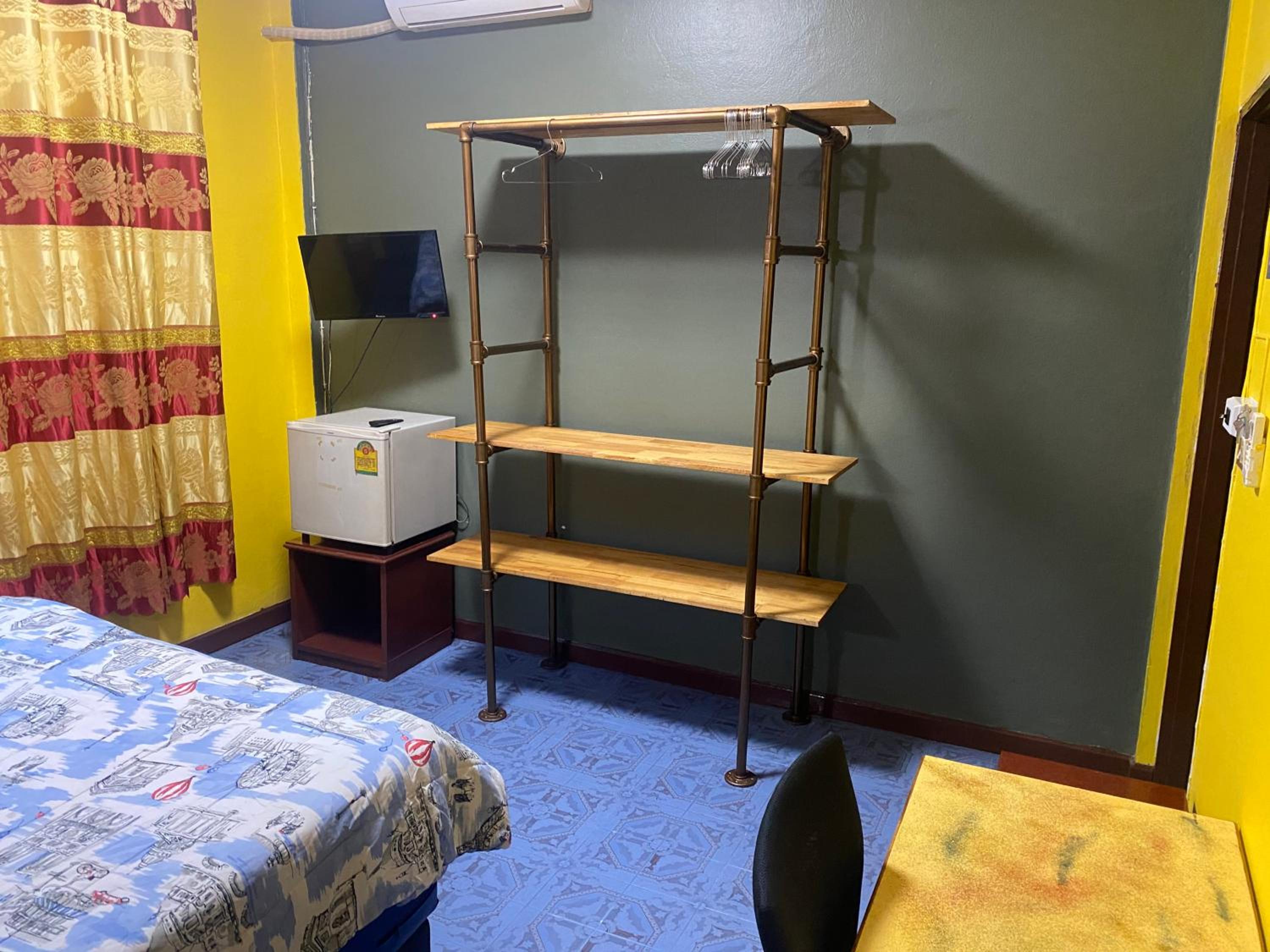 Standard Double Room - Photo 4