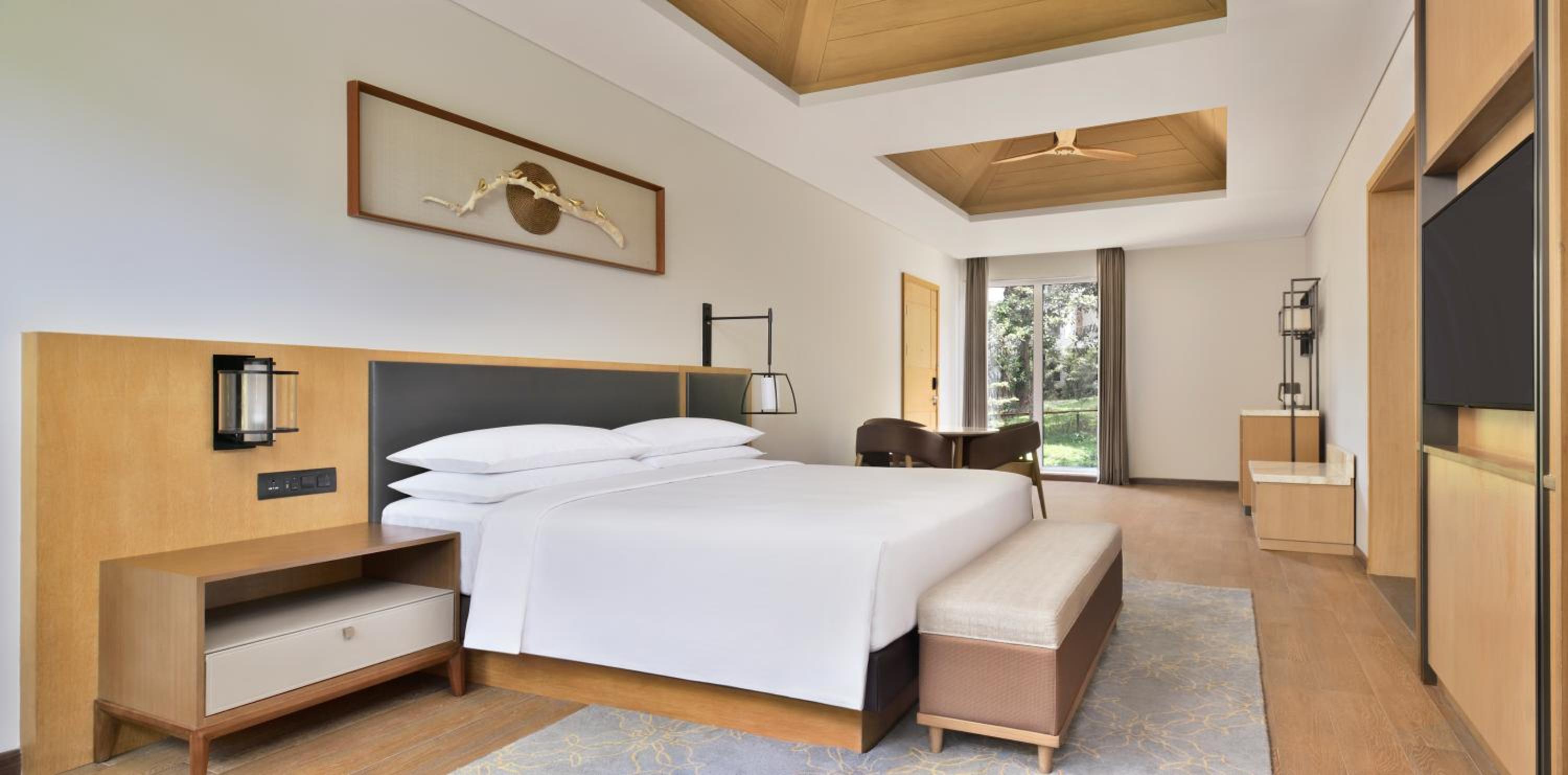 Luxury Cottage with King Bed with Sofa Bed and Garden View - Photo 7