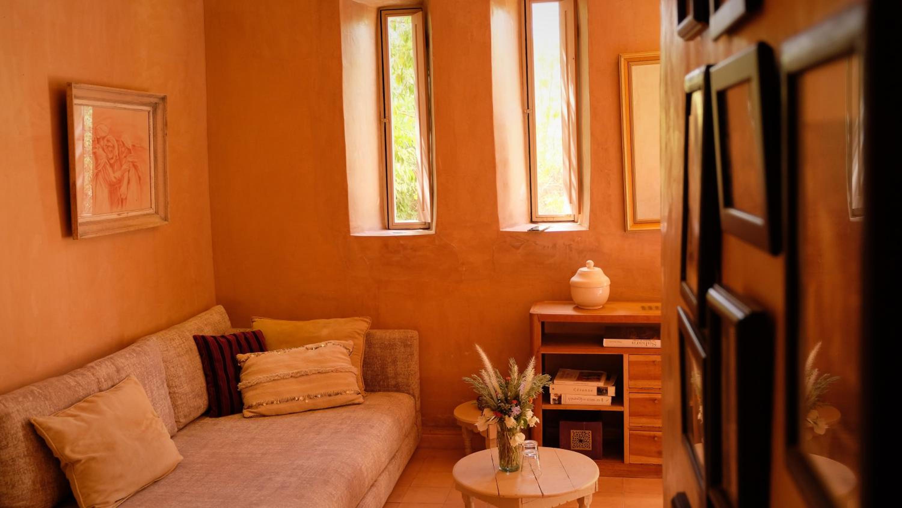 Double Room with Private Bathroom - Photo 5