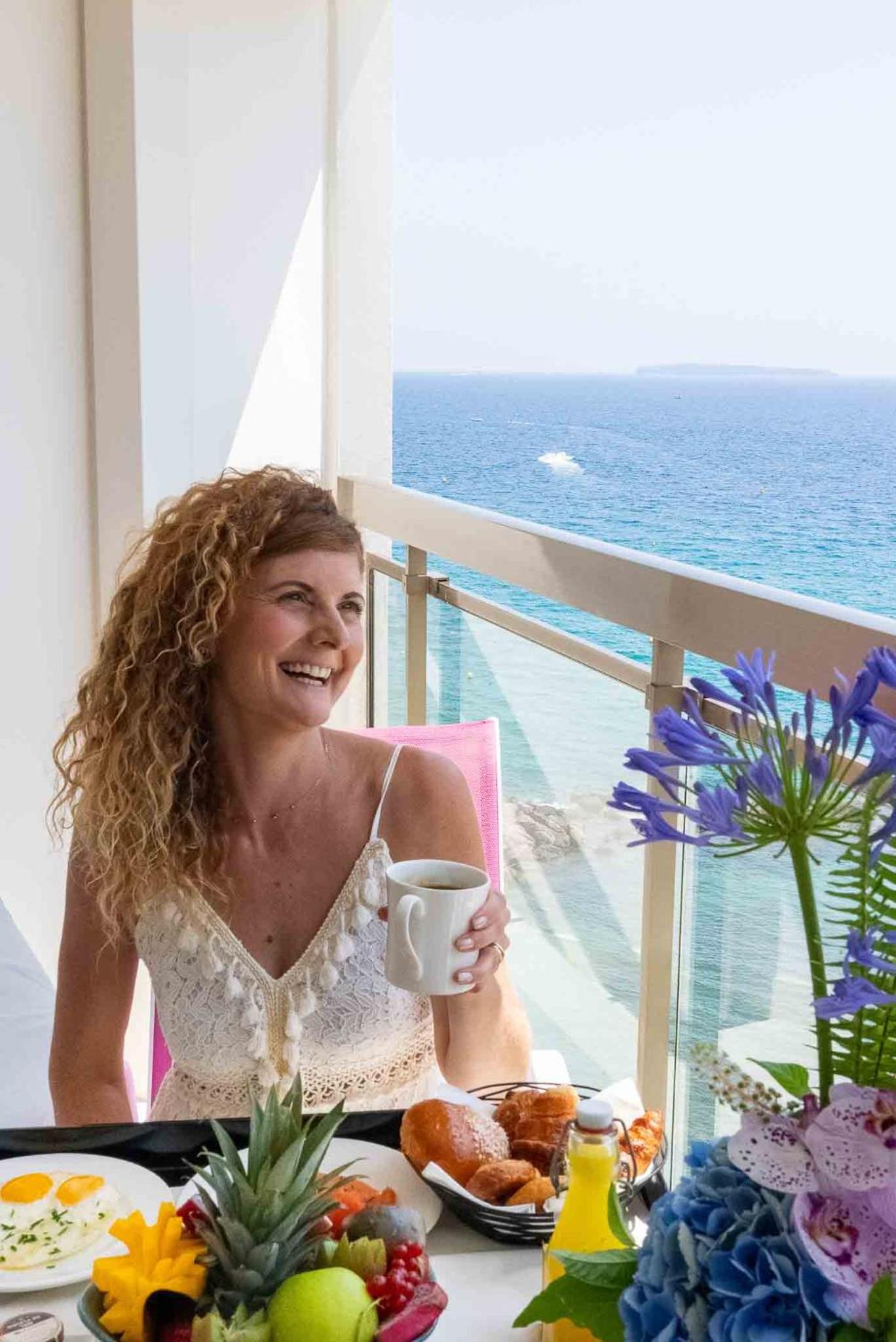 Superior Room with Terrace and Sea View - Photo 8