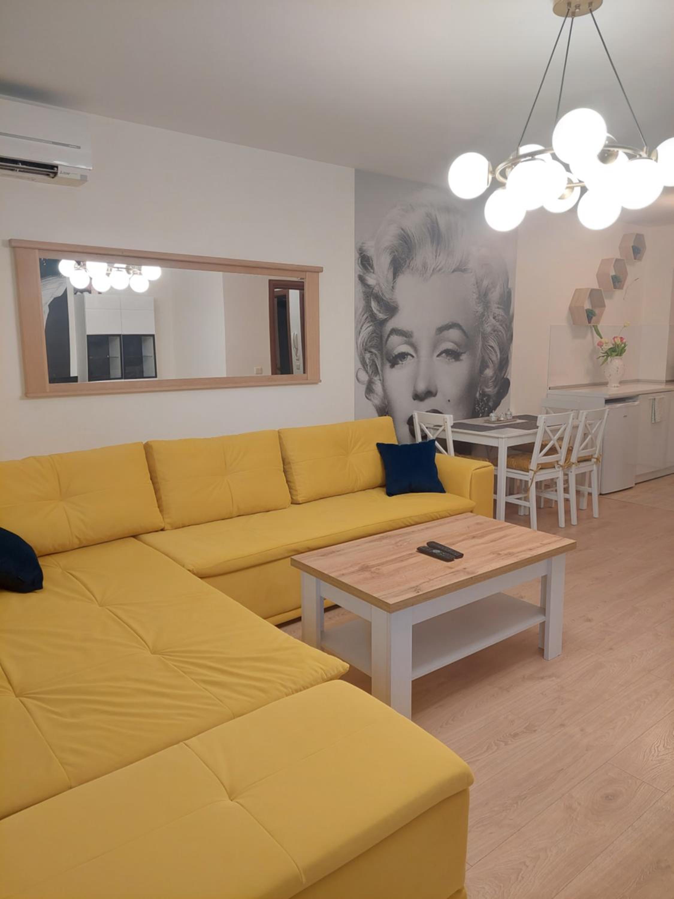 One-Bedroom Apartment - Photo 69