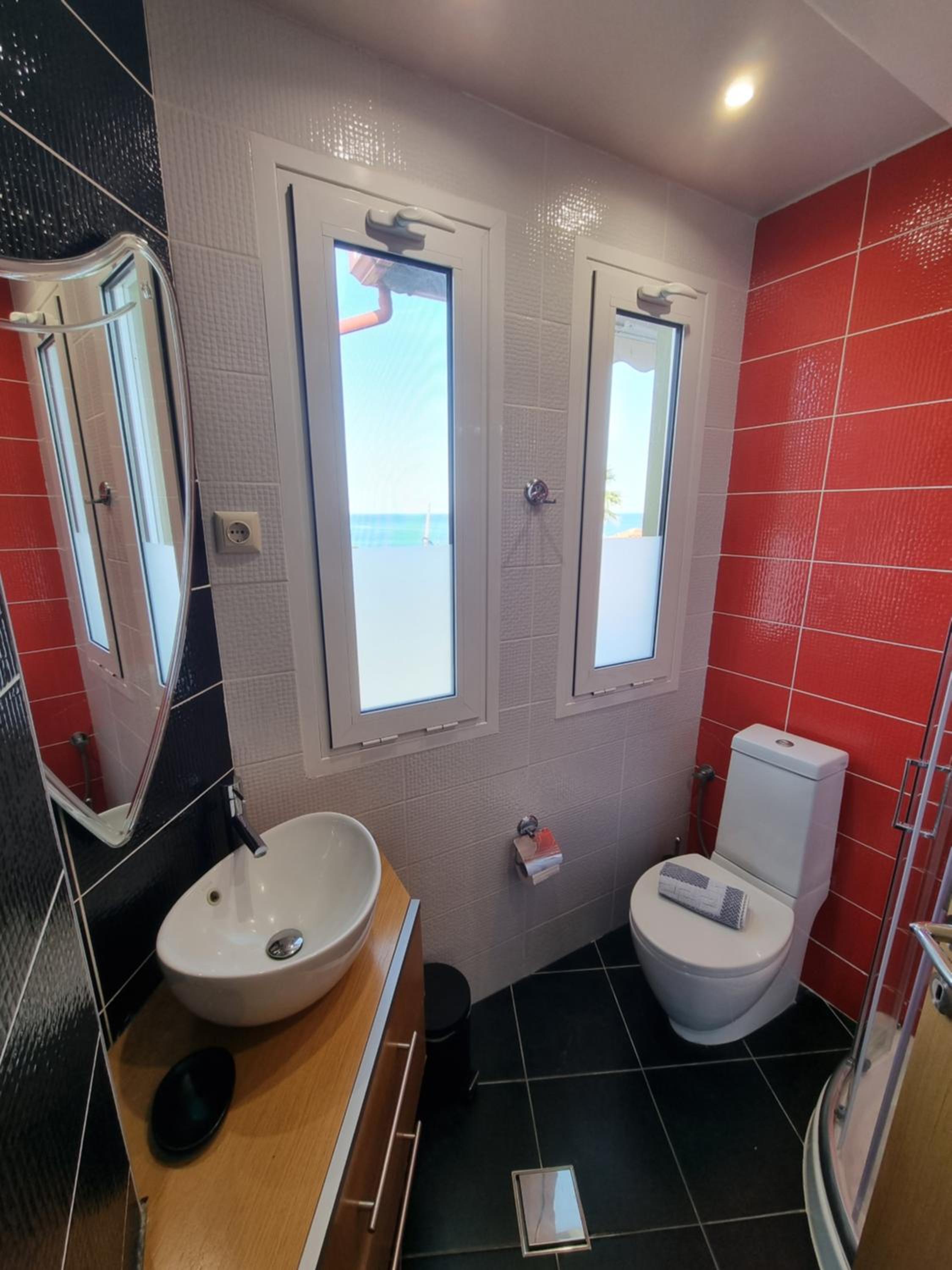 Double Room with Balcony and Sea View photo 2
