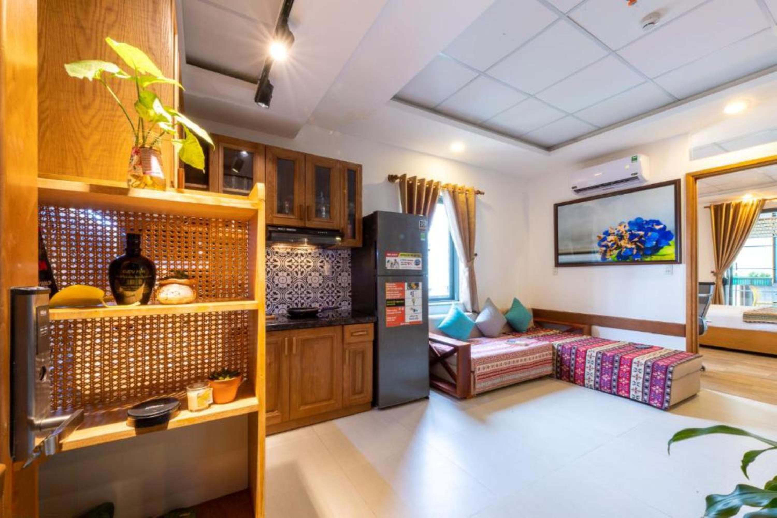 Deluxe Apartment with Sea View - Photo 1