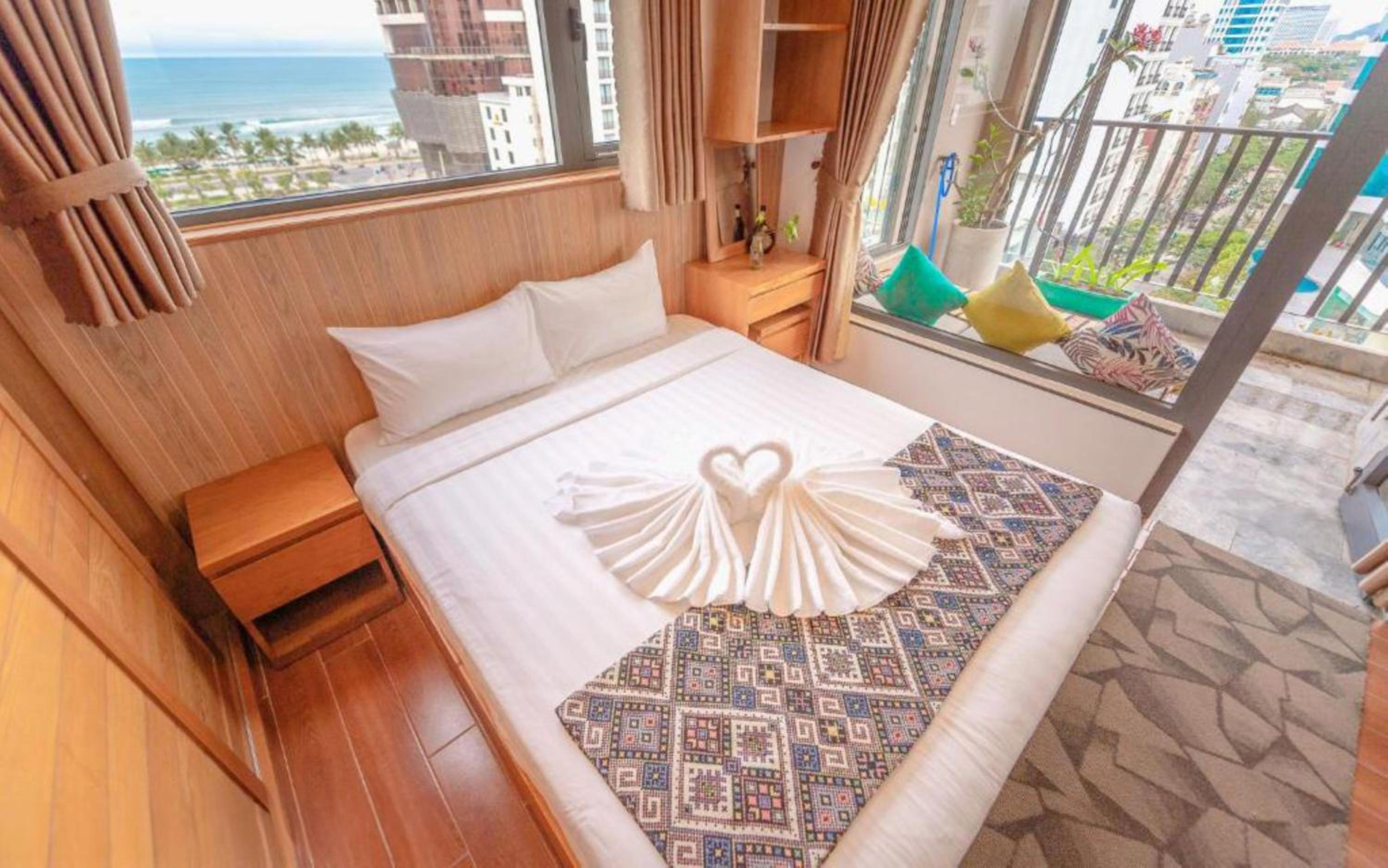Senior Apartment with Sea View - Photo 4