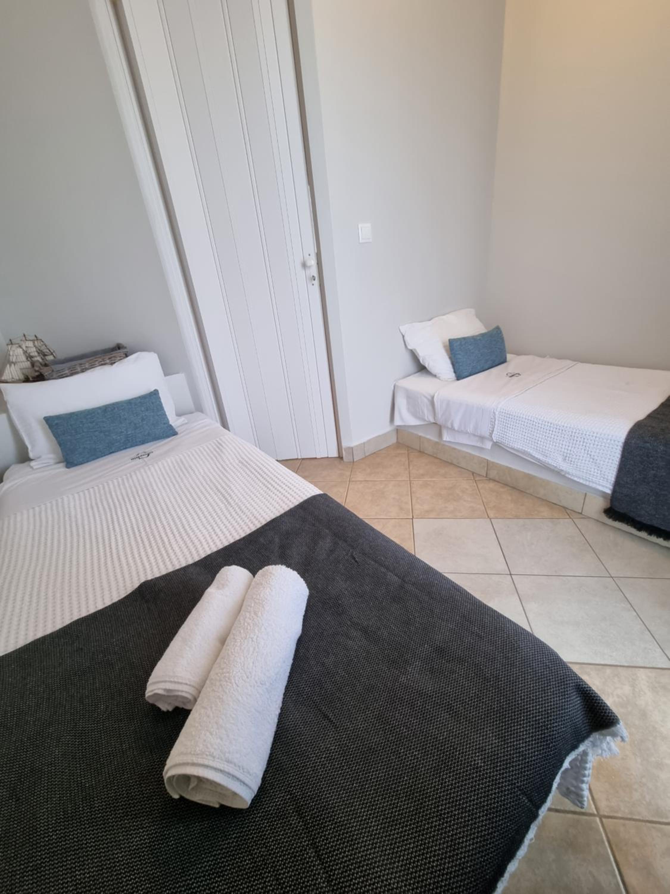 Apartment with Sea View photo 2