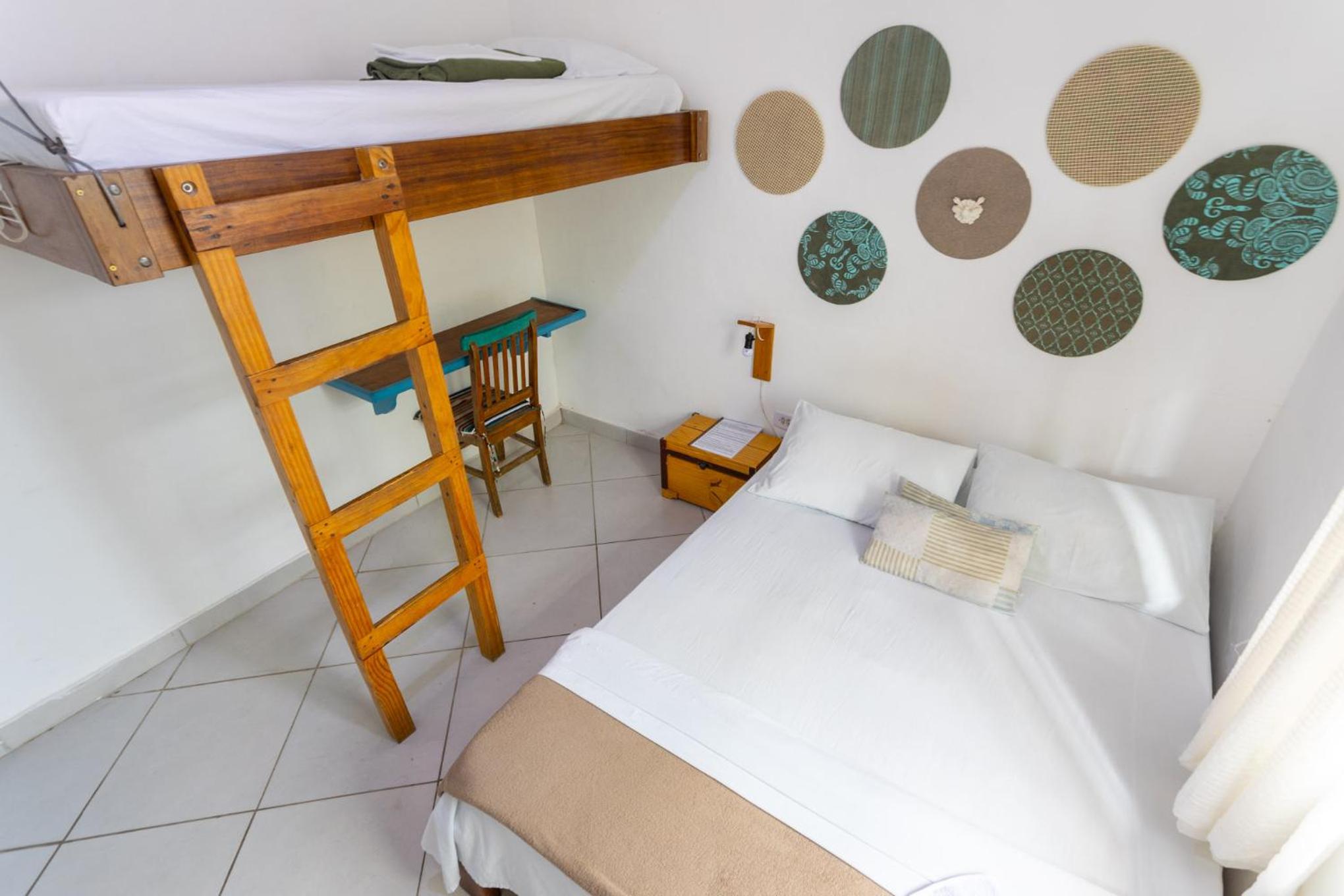 Economy Triple Room - Photo 1