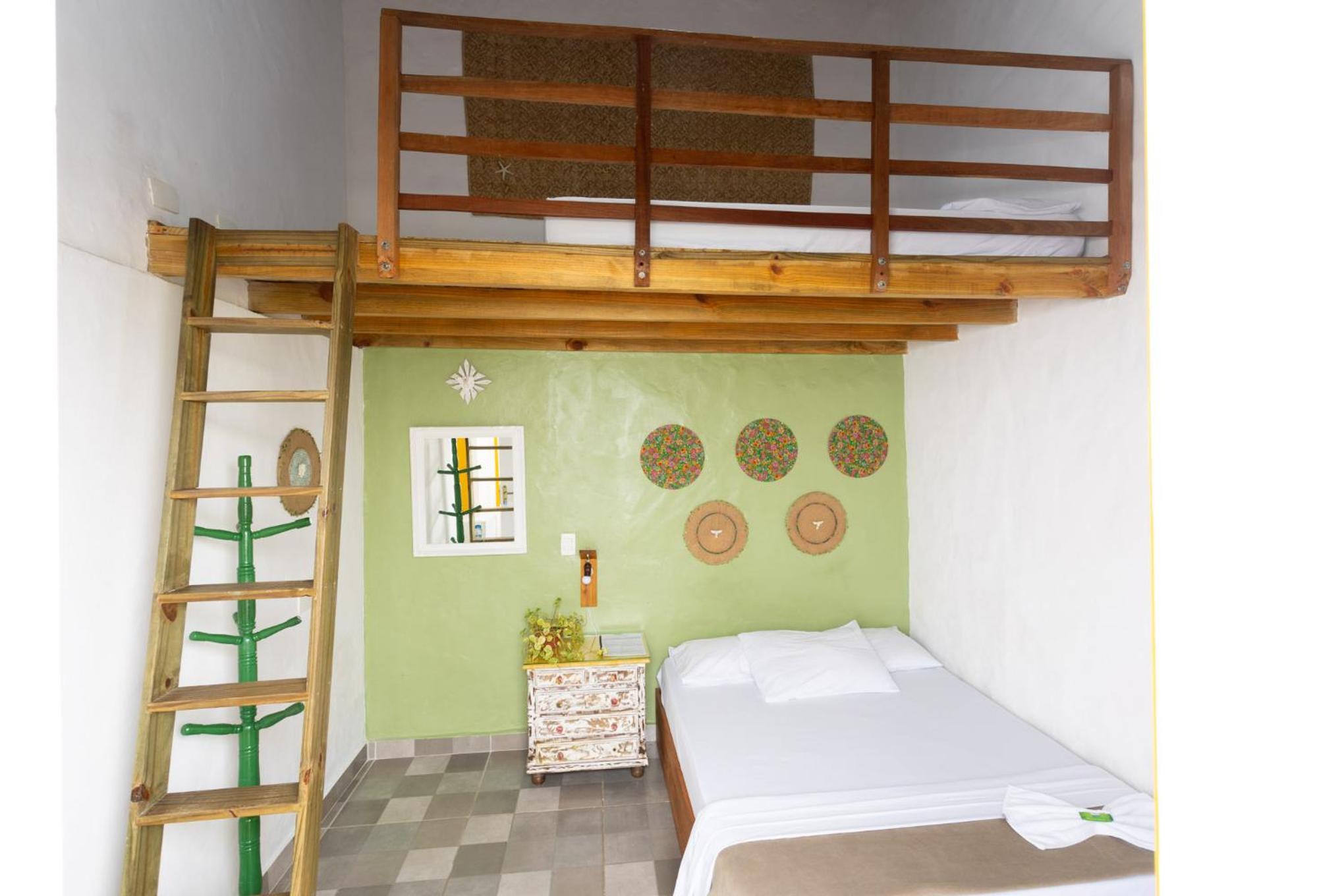 Duplex Suite - Photo 2