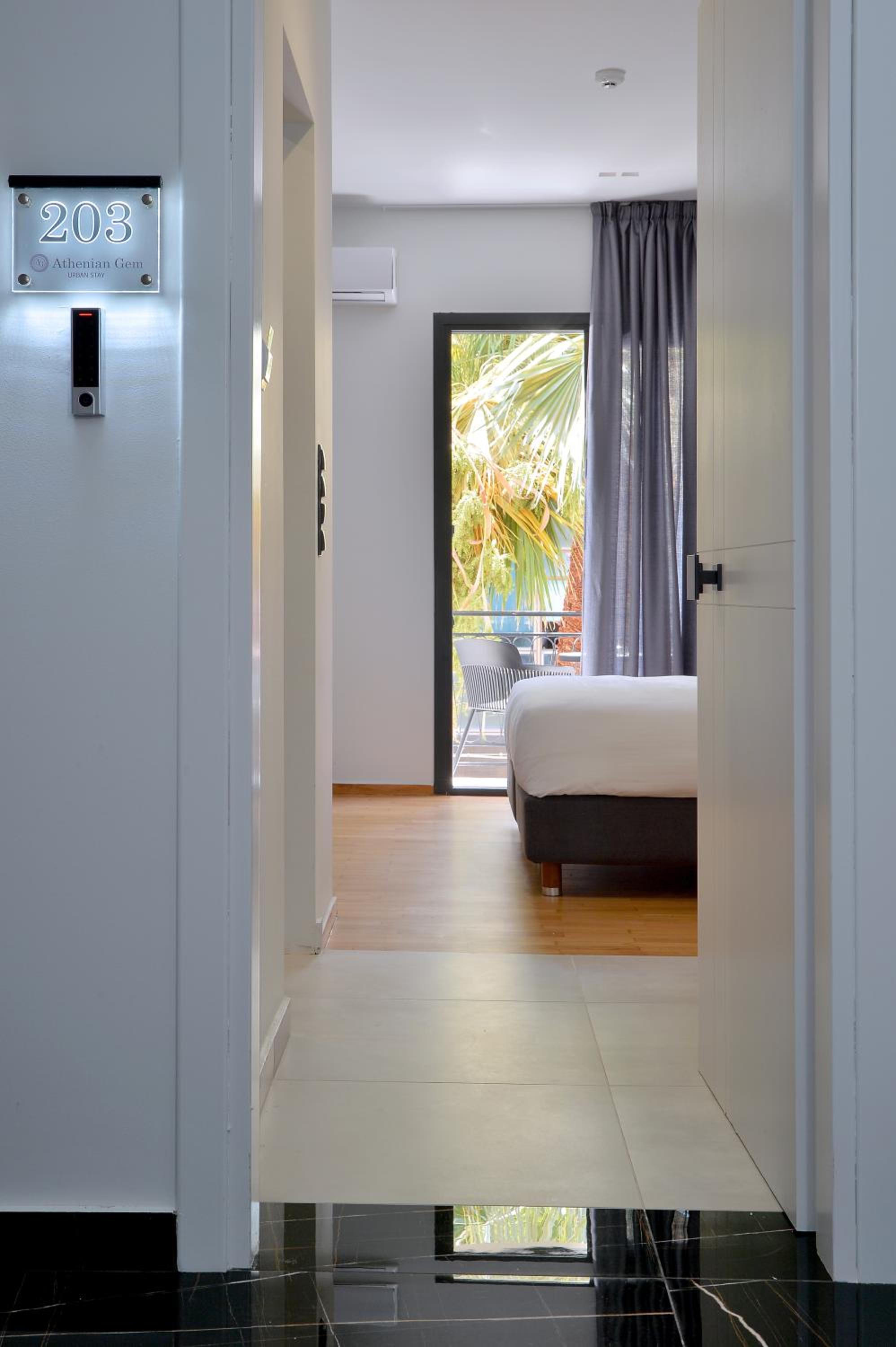 Double Room photo 3