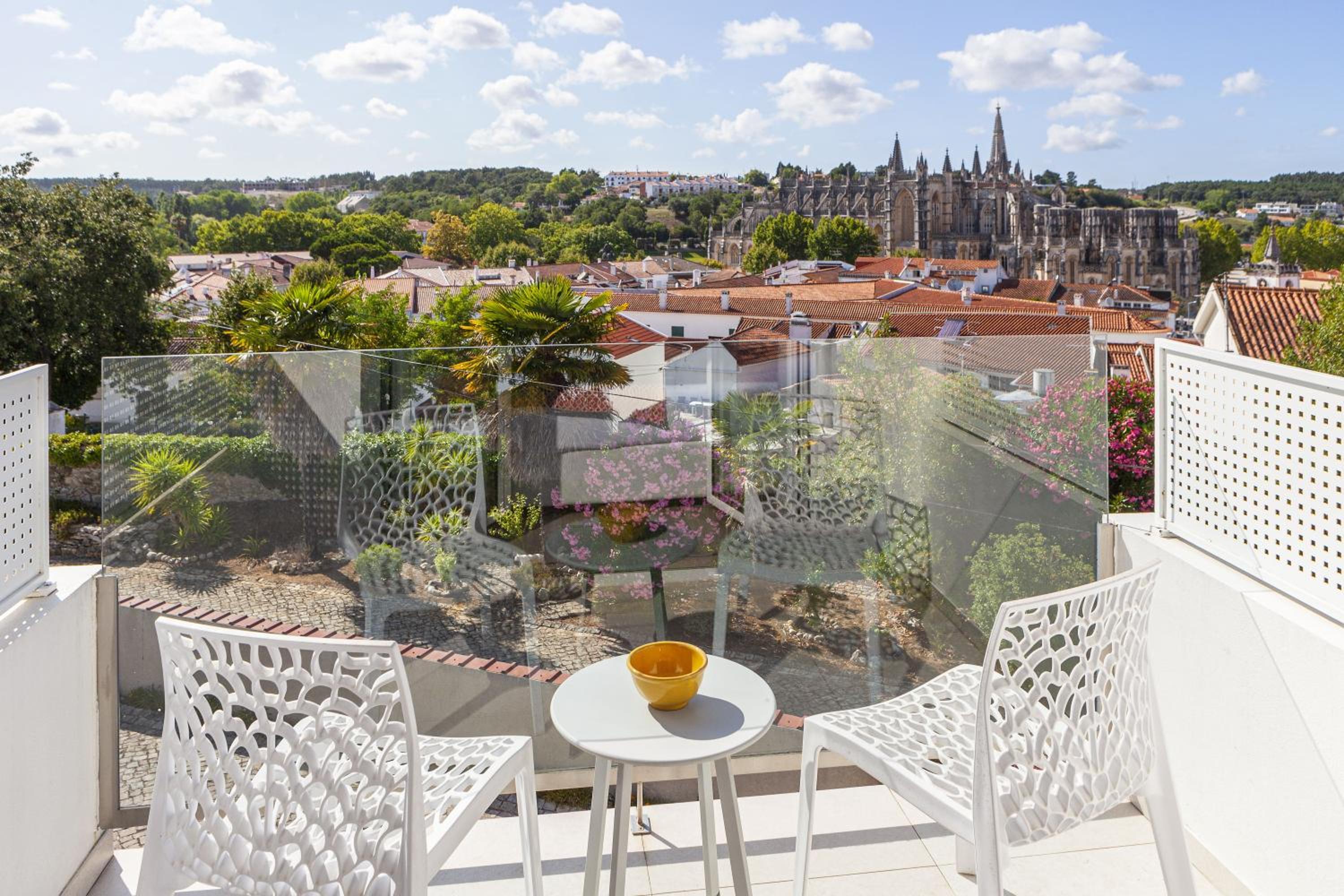 Superior Double Room with Balcony and Monastery View - Photo 4