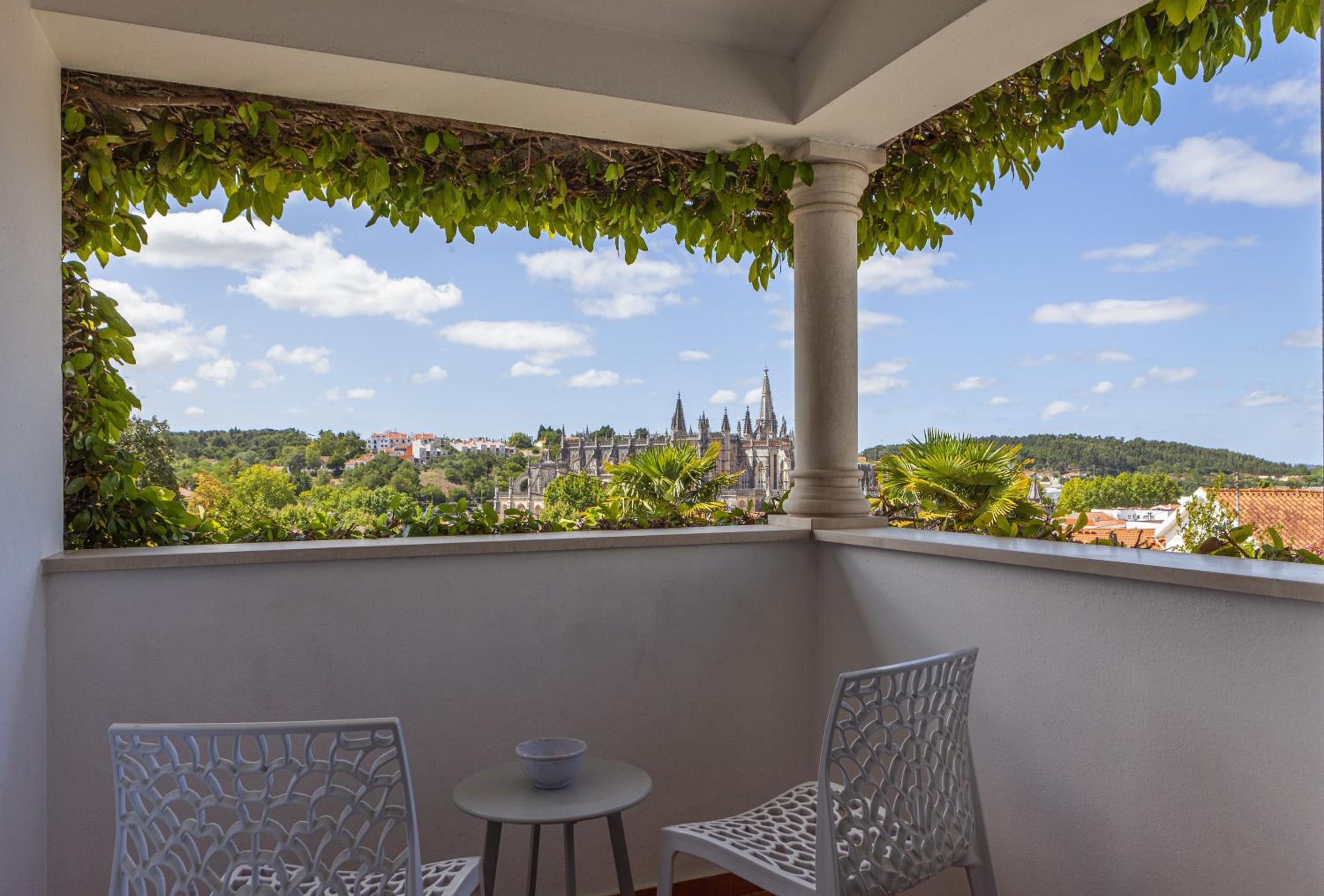 Double Room with Balcony and Monastery View - Photo 4